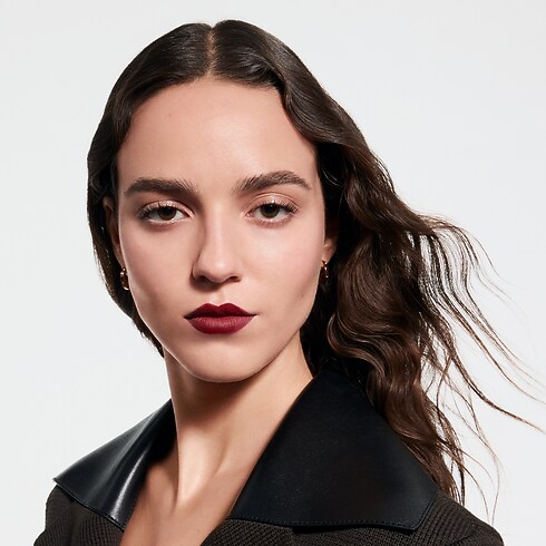 LV Rouge - Barra de labios mate Perfumes y Beauty Labios } | LOUIS VUITTON (Zoom de producto)