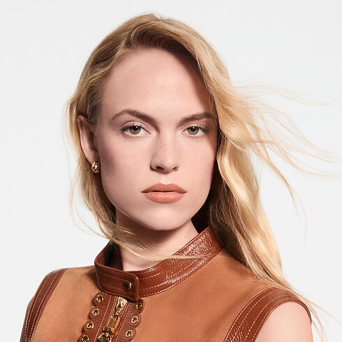 LV Rouge - Barra de labios mate Perfumes y Beauty Labios } | LOUIS VUITTON (Zoom de producto)