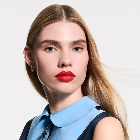 LV Rouge - Barra de labios mate Perfumes y Beauty Labios } | LOUIS VUITTON (Zoom de producto)