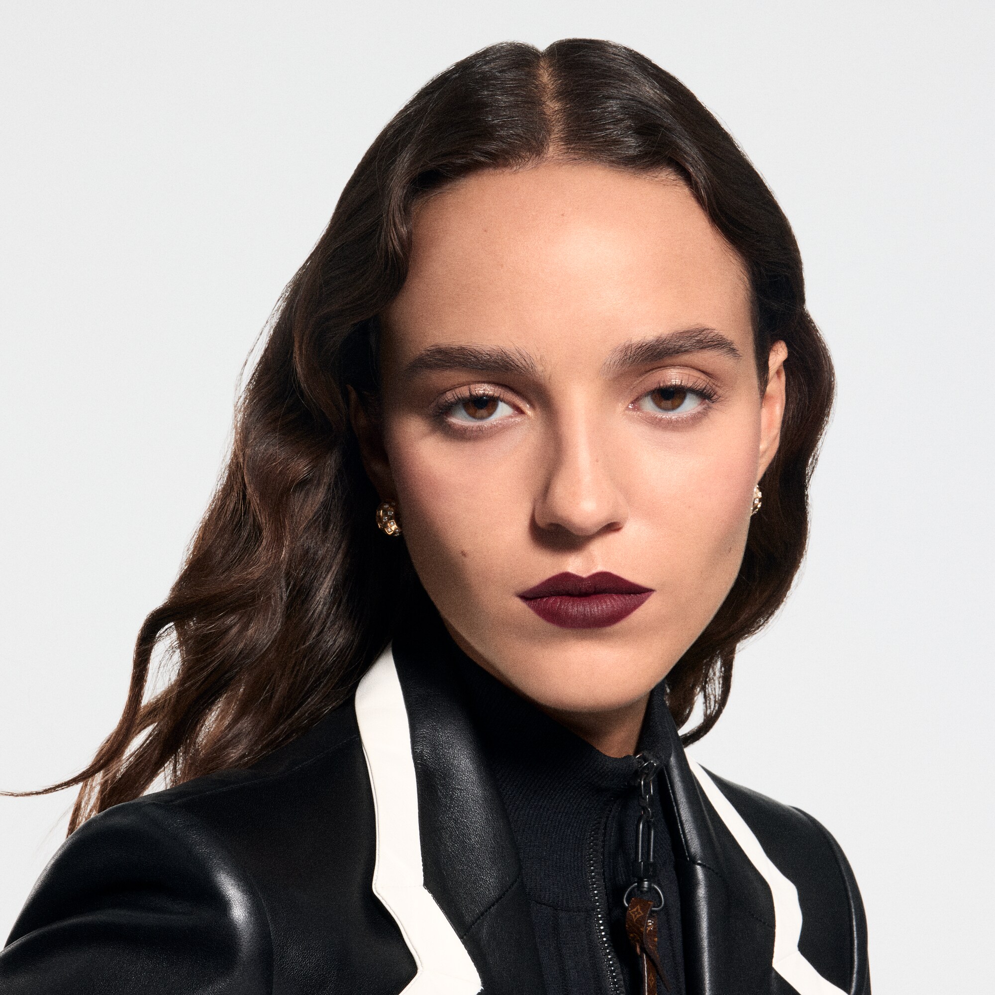 LV Rouge - Barra de labios mate   Perfumes y Beauty Labios } | LOUIS VUITTON (Zoom de producto)