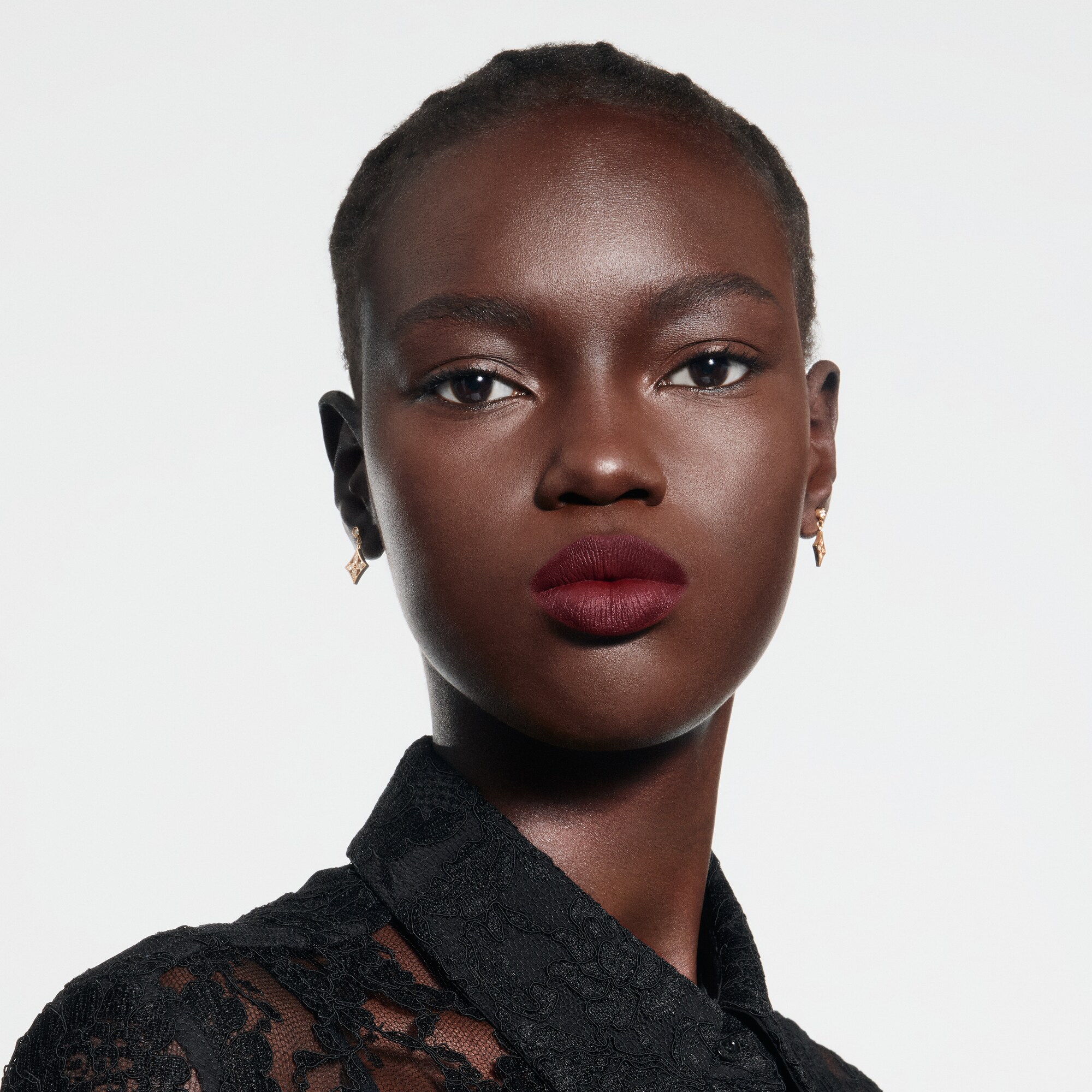 LV Rouge - Barra de labios mate   Perfumes y Beauty Labios } | LOUIS VUITTON (Zoom de producto)