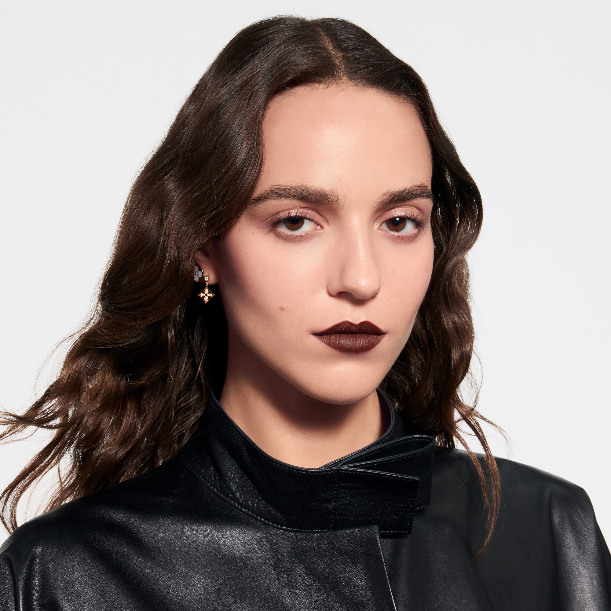 LV Rouge - Barra de labios mate   Perfumes y Beauty Labios } | LOUIS VUITTON (Zoom de producto)
