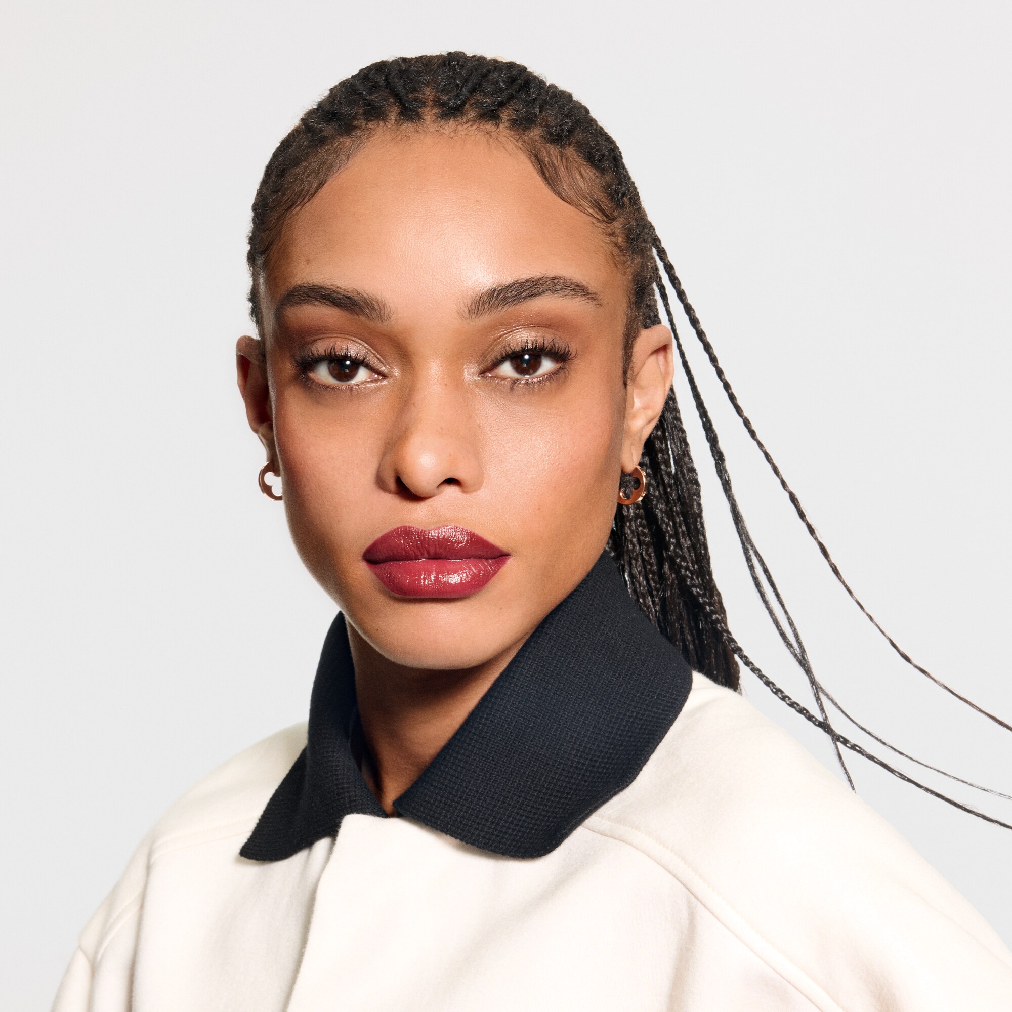 LV Rouge - Barra de labios satinada   Perfumes y Beauty Labios } | LOUIS VUITTON (Zoom de producto)