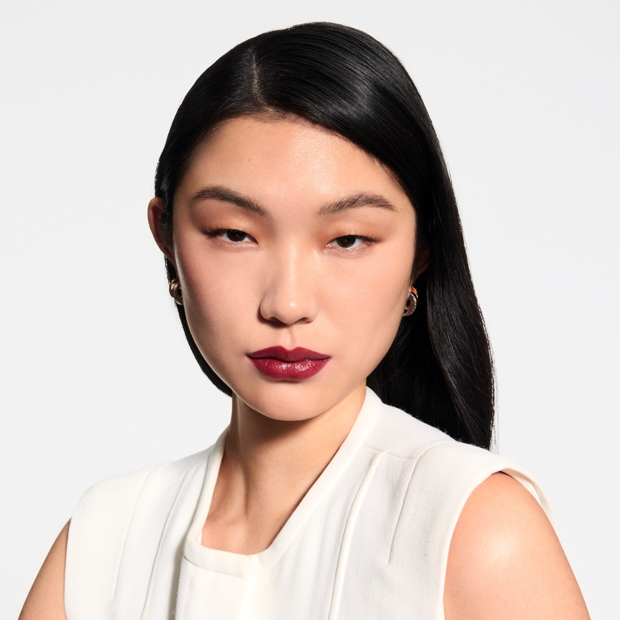 LV Rouge - Barra de labios satinada   Perfumes y Beauty Labios } | LOUIS VUITTON (Zoom de producto)