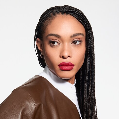 LV Rouge - Recarga de barra de labios mate Perfumes y Beauty Labios } | LOUIS VUITTON (Zoom de producto)