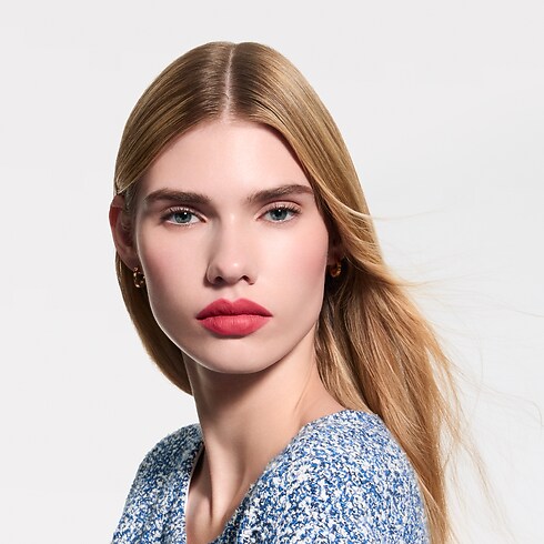 LV Rouge - Recarga de barra de labios mate Perfumes y Beauty Labios } | LOUIS VUITTON (Zoom de producto)