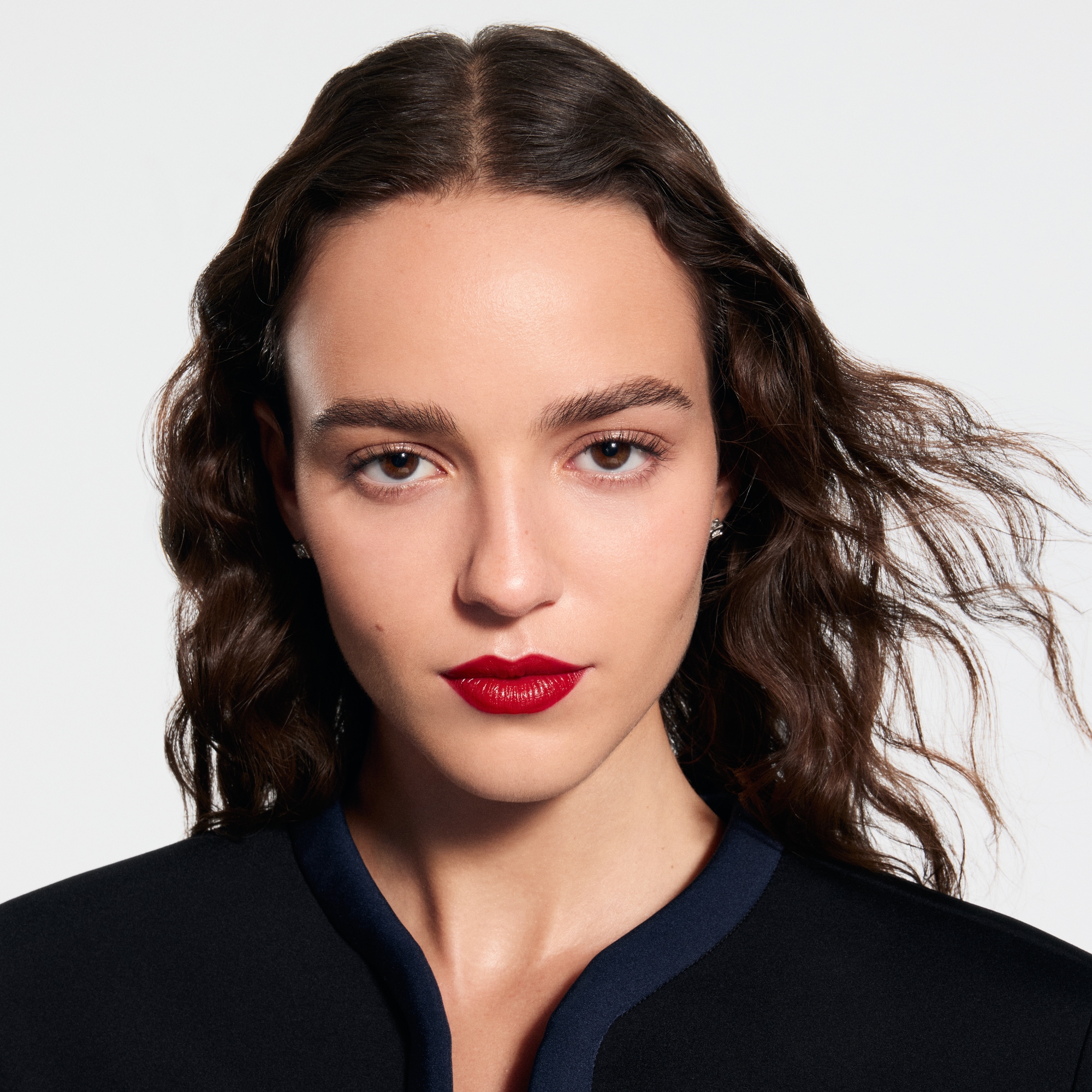 LV Rouge - Recarga de barra de labios satinada   Perfumes y Beauty Labios } | LOUIS VUITTON (Zoom de producto)