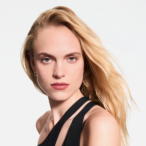 LV Rouge - Recarga de barra de labios satinada Perfumes y Beauty Labios } | LOUIS VUITTON (Zoom de producto)