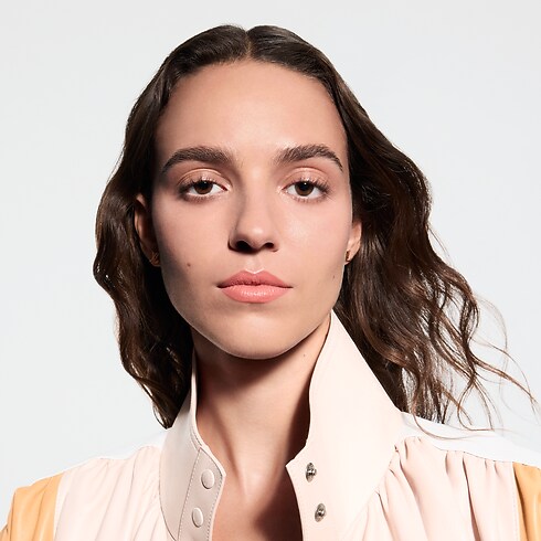 LV Rouge - Recarga de barra de labios satinada Perfumes y Beauty Labios } | LOUIS VUITTON (Zoom de producto)