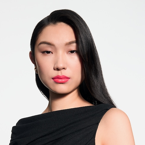 LV Rouge - Recarga de barra de labios satinada Perfumes y Beauty Labios } | LOUIS VUITTON (Zoom de producto)