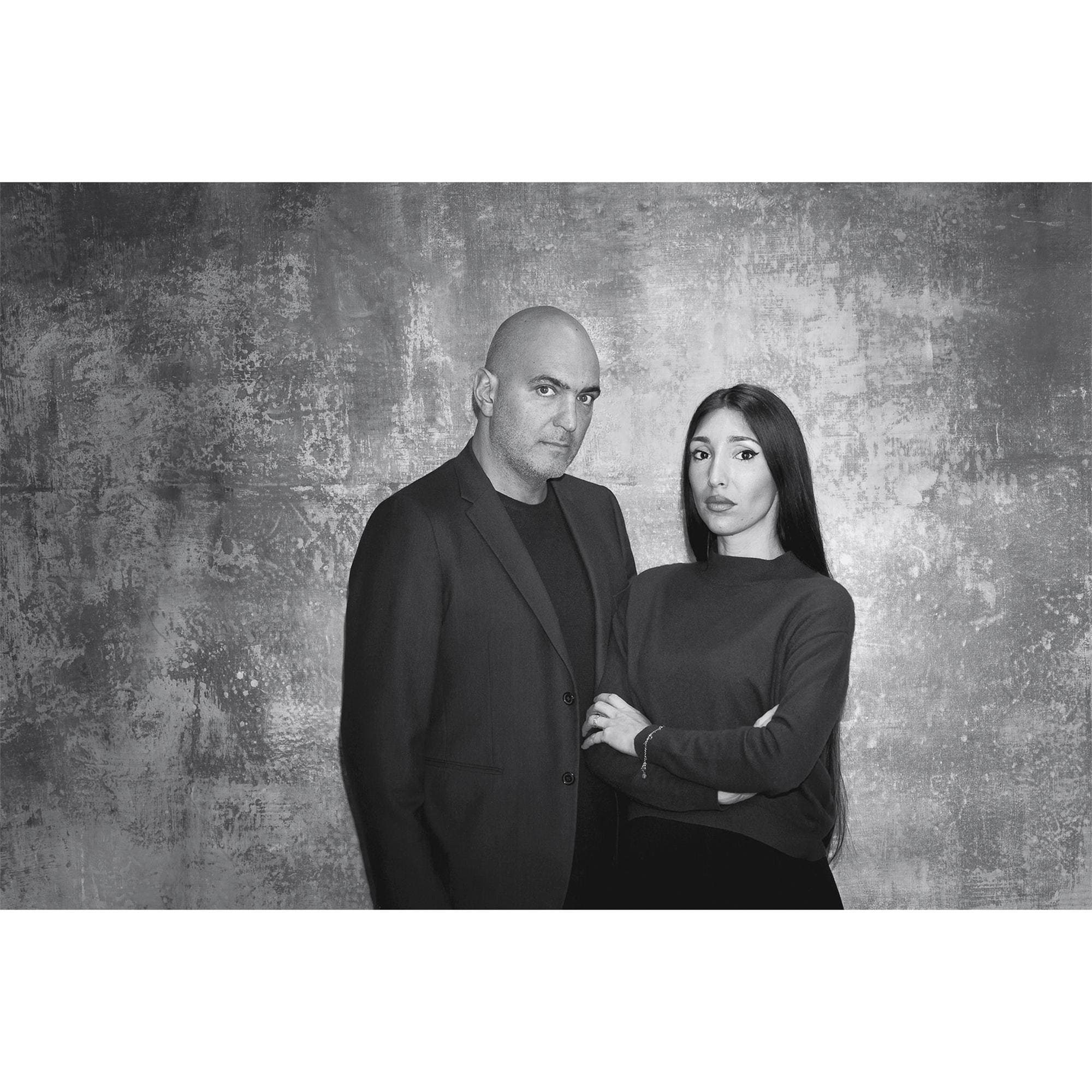 Mesa Anemona GM de Atelier Biagetti  Baúles, Viaje y Hogar Hogar y Decoración de mesa Muebles | LOUIS VUITTON (Zoom de producto)