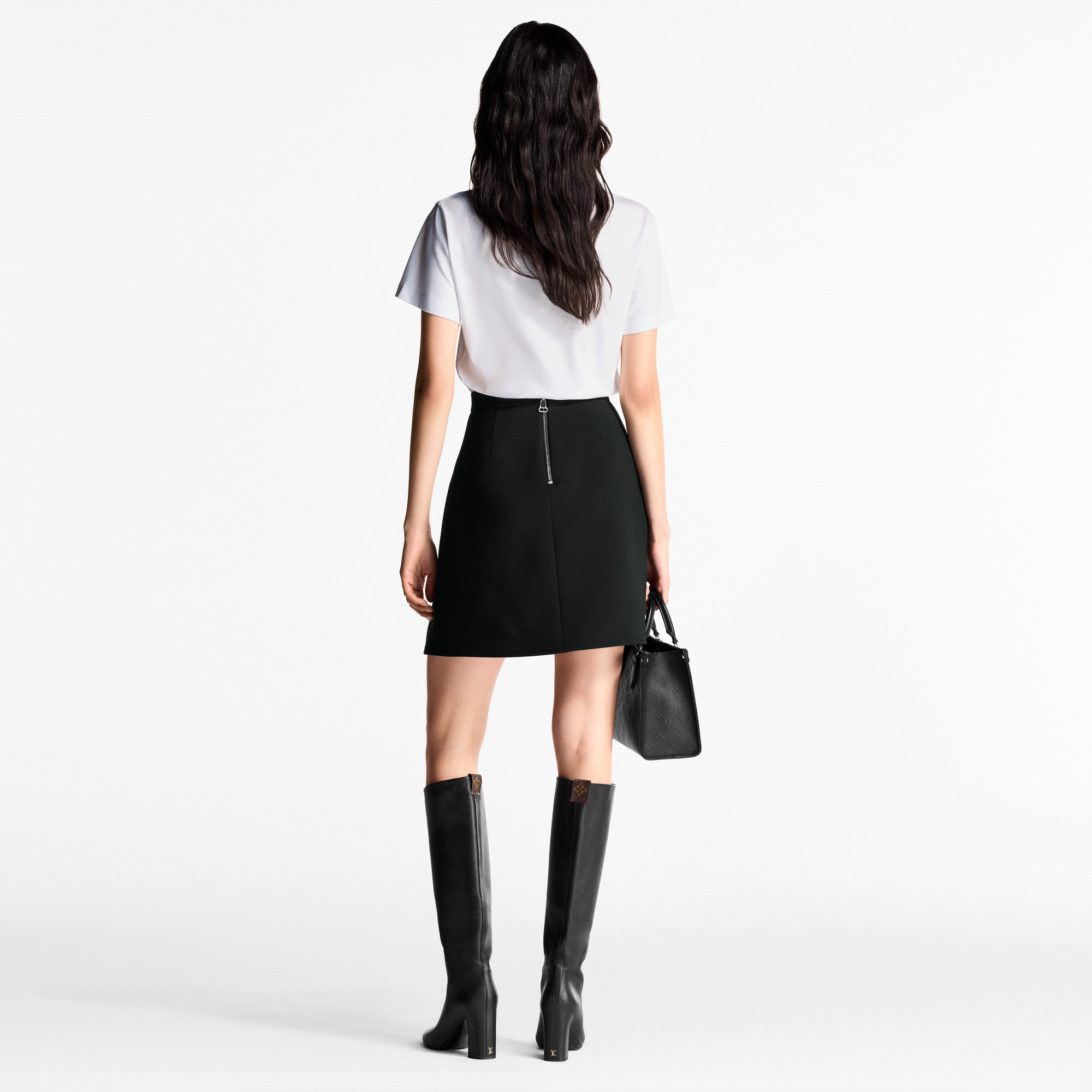 Minifalda con botones  Mujer Prêt-à-Porter Faldas y pantalones cortos | LOUIS VUITTON (Zoom de producto)