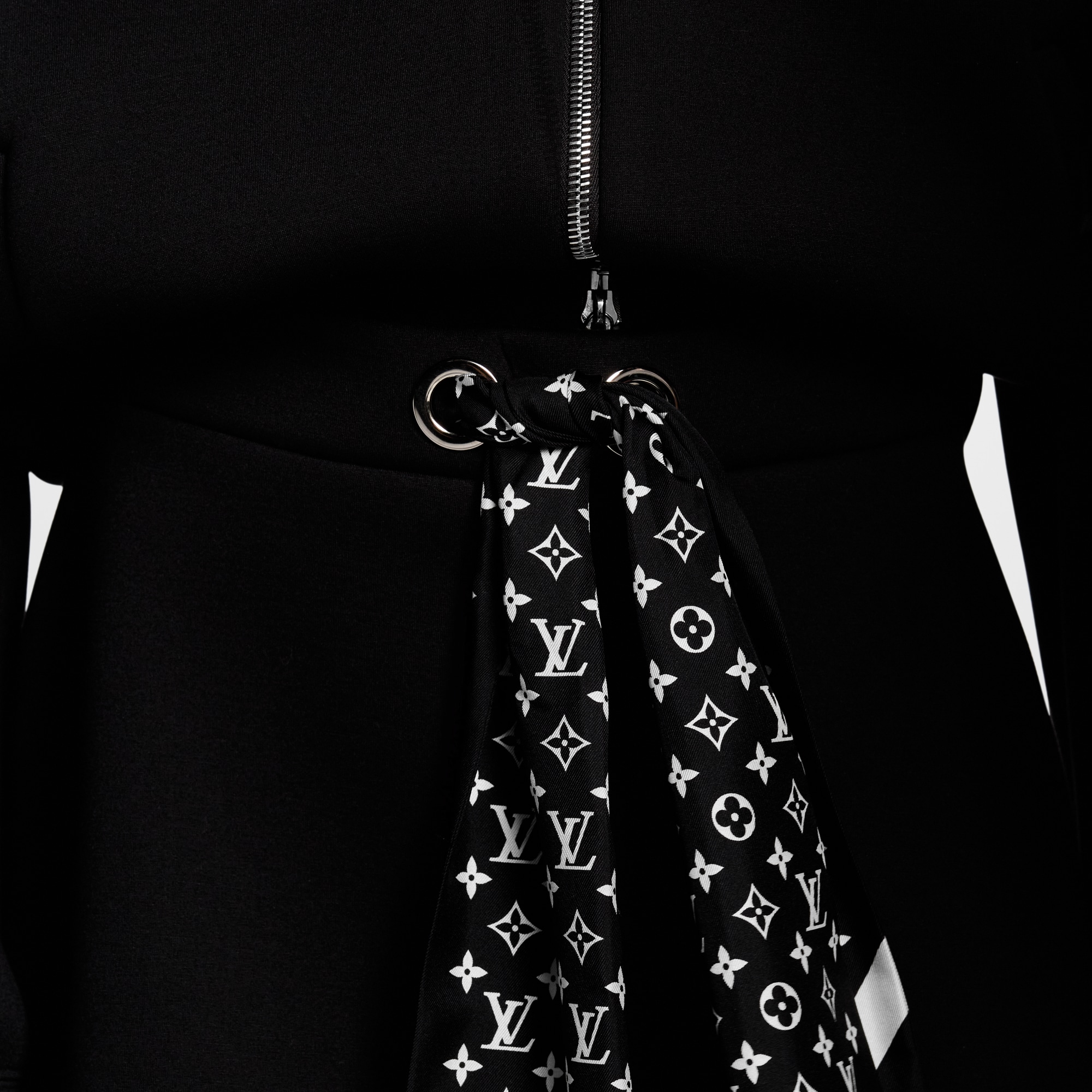 Minifalda con lazos Monogram  Mujer Prêt-à-Porter Faldas y pantalones cortos | LOUIS VUITTON (Zoom de producto)