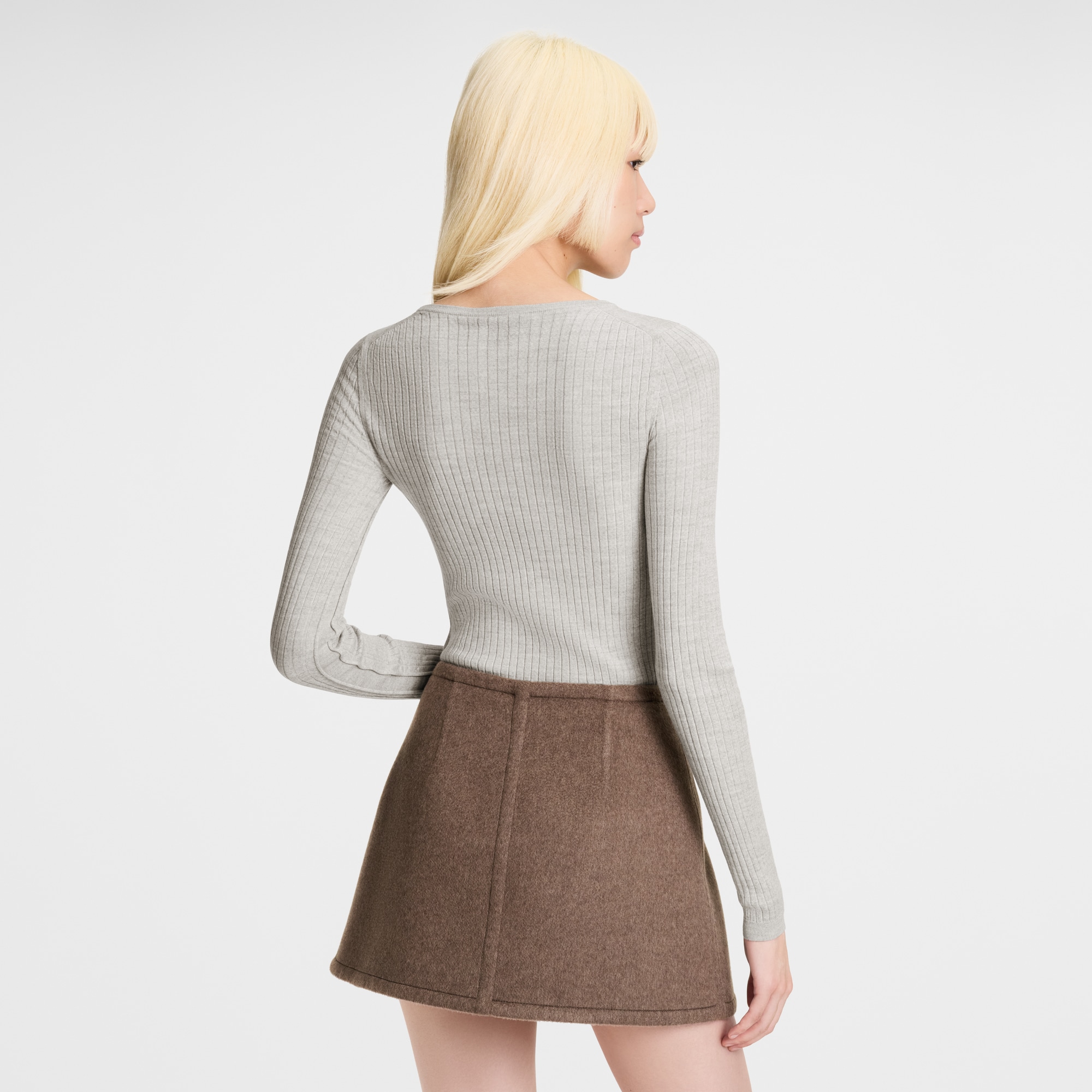 Minifalda cruzada con lazo de encaje  Mujer Prêt-à-Porter Faldas y pantalones cortos | LOUIS VUITTON (Zoom de producto)