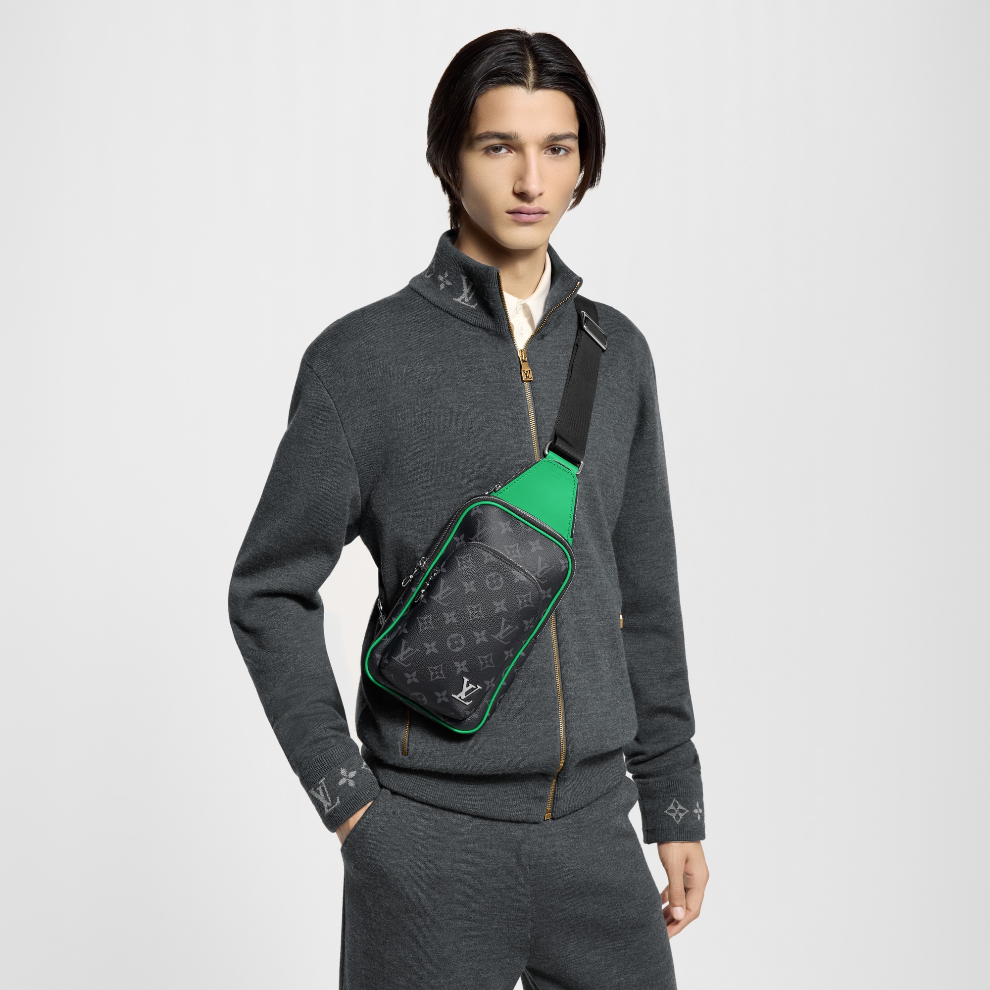 Mochila bandolera Avenue PM Lona Monogram Eclipse Bolsos y pequeña marroquinería Bolso de hombre Novedades | LOUIS VUITTON (Zoom de producto)