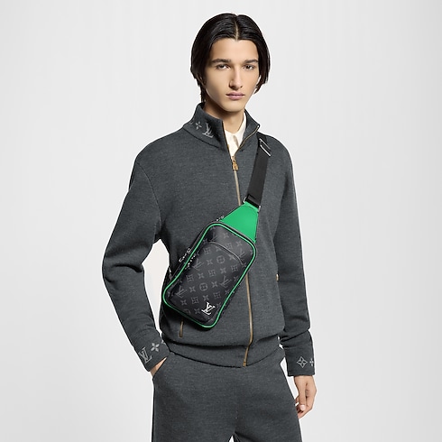 Mochila bandolera Avenue PM Monogram Eclipse Bolsos y pequeña marroquinería Bolso de hombre Novedades | LOUIS VUITTON (Zoom de producto)