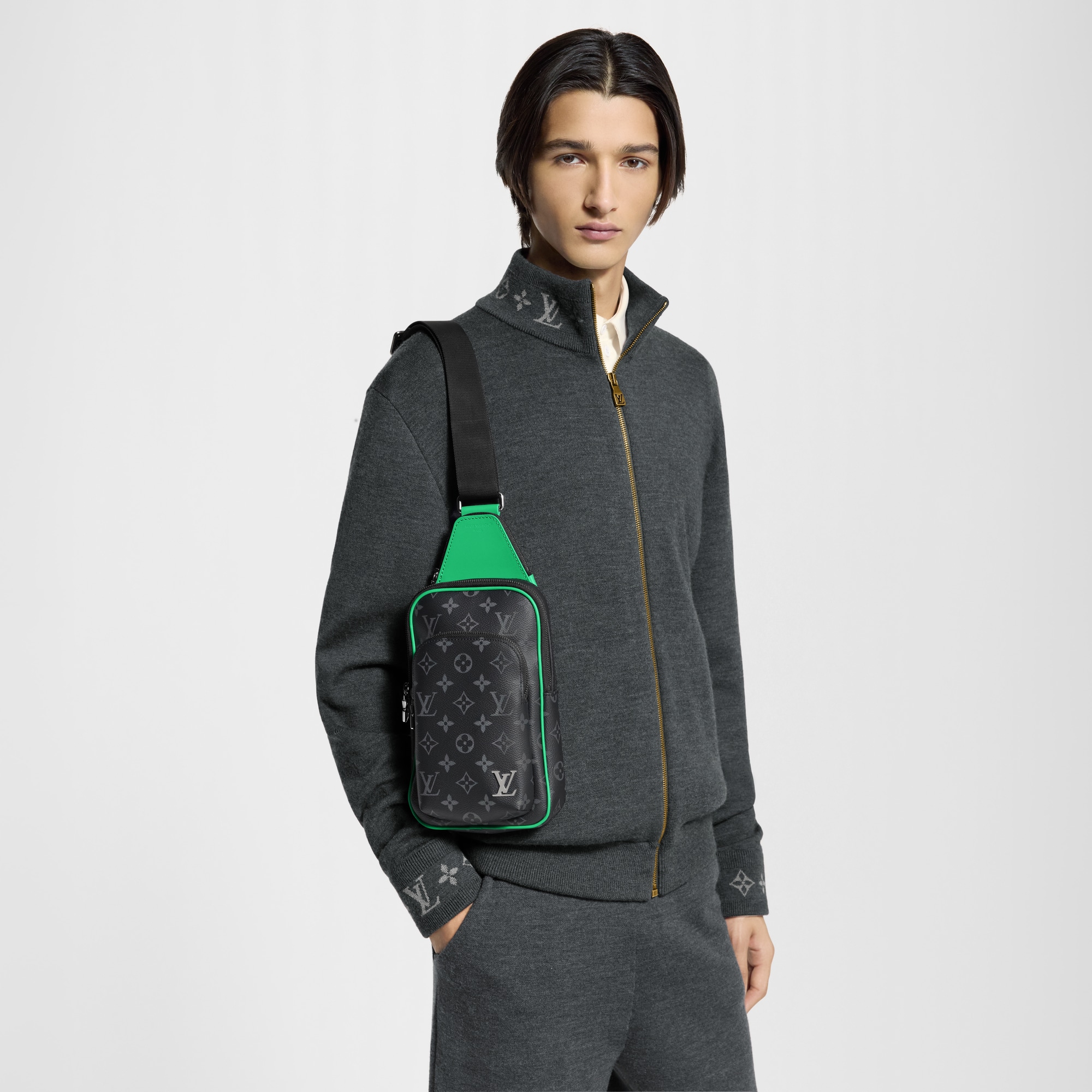 Mochila bandolera Avenue PM Lona Monogram Eclipse Bolsos y pequeña marroquinería Bolso de hombre Novedades | LOUIS VUITTON (Zoom de producto)