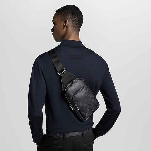 Mochila bandolera Avenue PM Monogram Eclipse Hombre Bolsos Todos los bolsos | LOUIS VUITTON (Zoom de producto)