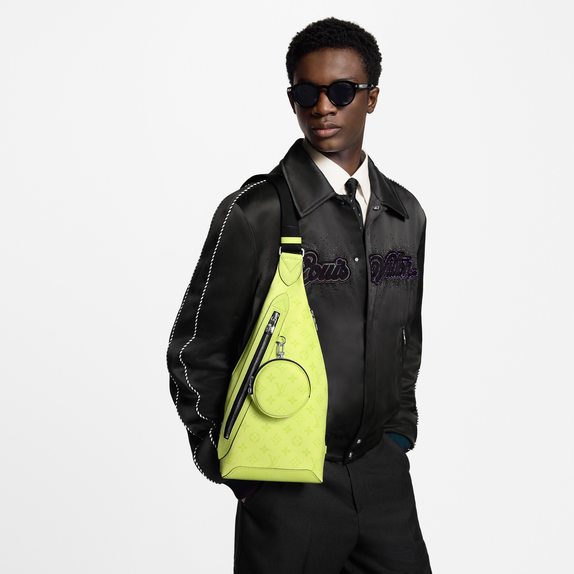 Mochila bandolera Duo Taigarama Bolsos y pequeña marroquinería Bolsos de mujer Novedades | LOUIS VUITTON (Zoom de producto)