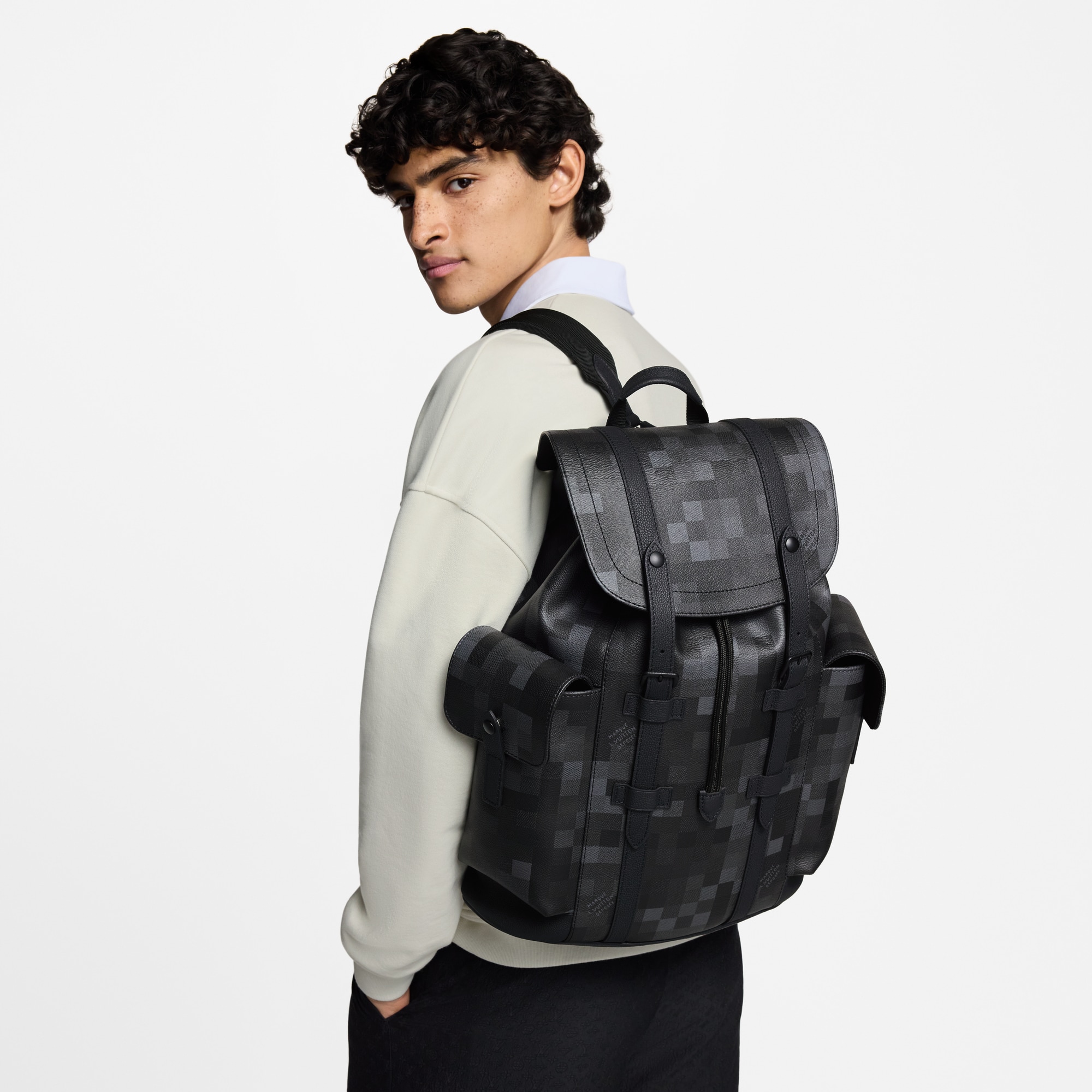Mochila Christopher MM D16 Bolsos y pequeña marroquinería Bolso de hombre LV Icons | LOUIS VUITTON (Zoom de producto)