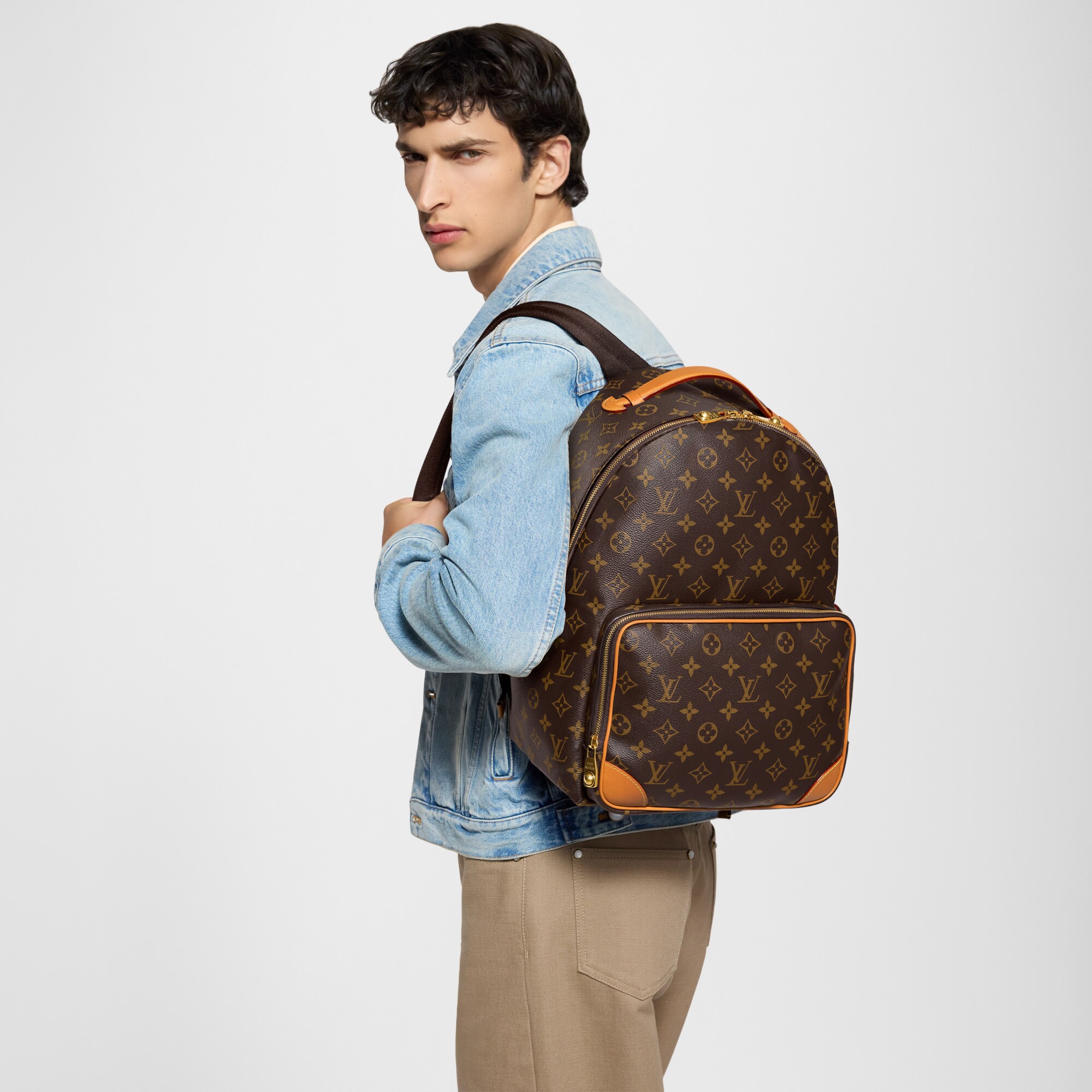 Mochila Discovery Cargo G69 Bolsos y pequeña marroquinería Bolso de hombre Novedades | LOUIS VUITTON (Zoom de producto)