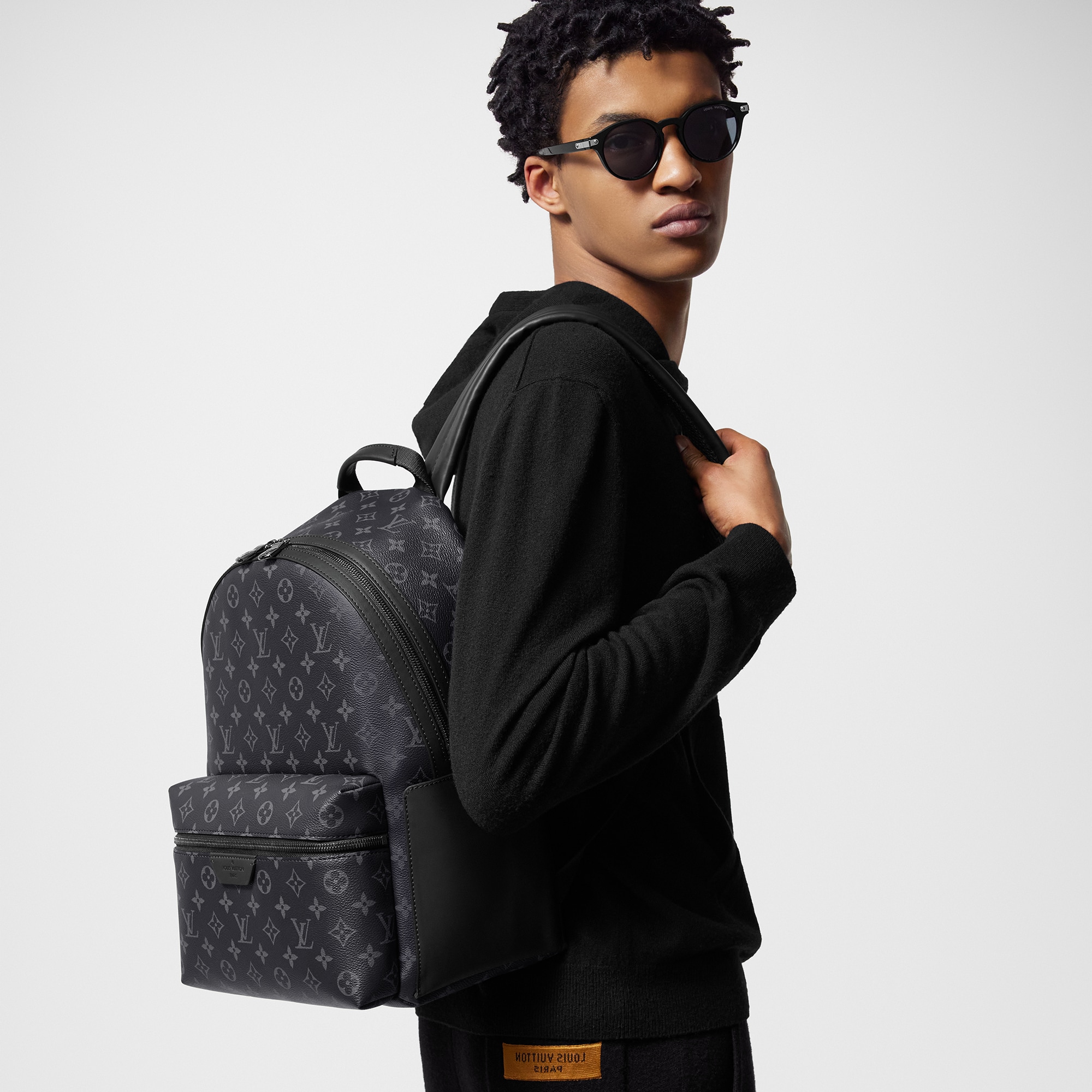 Mochila Discovery PM Monogram Eclipse Hombre Bolsos Todas las colecciones | LOUIS VUITTON (Zoom de producto)