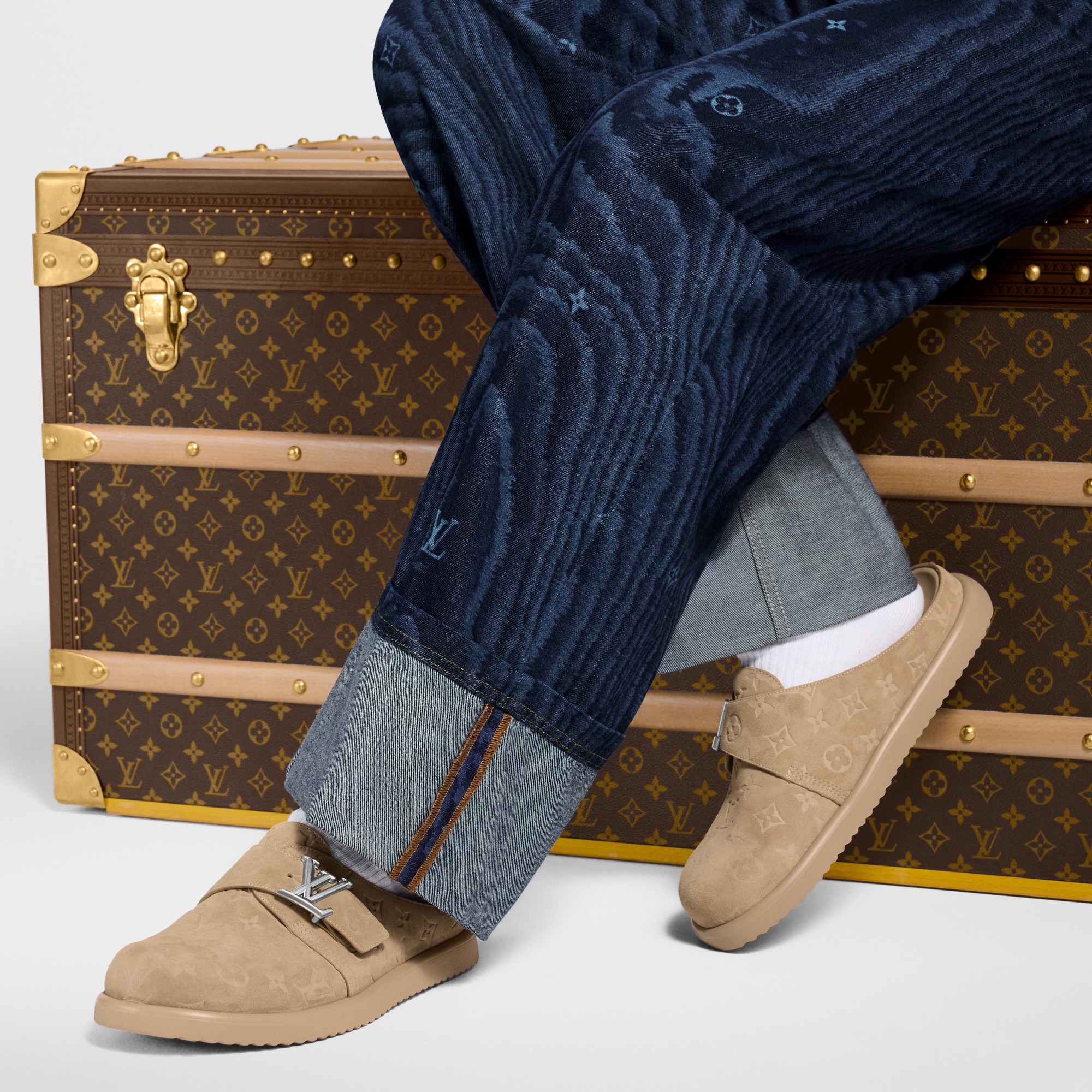 Mule LV Easy  Hombre Zapatos Sandalias | LOUIS VUITTON (Zoom de producto)