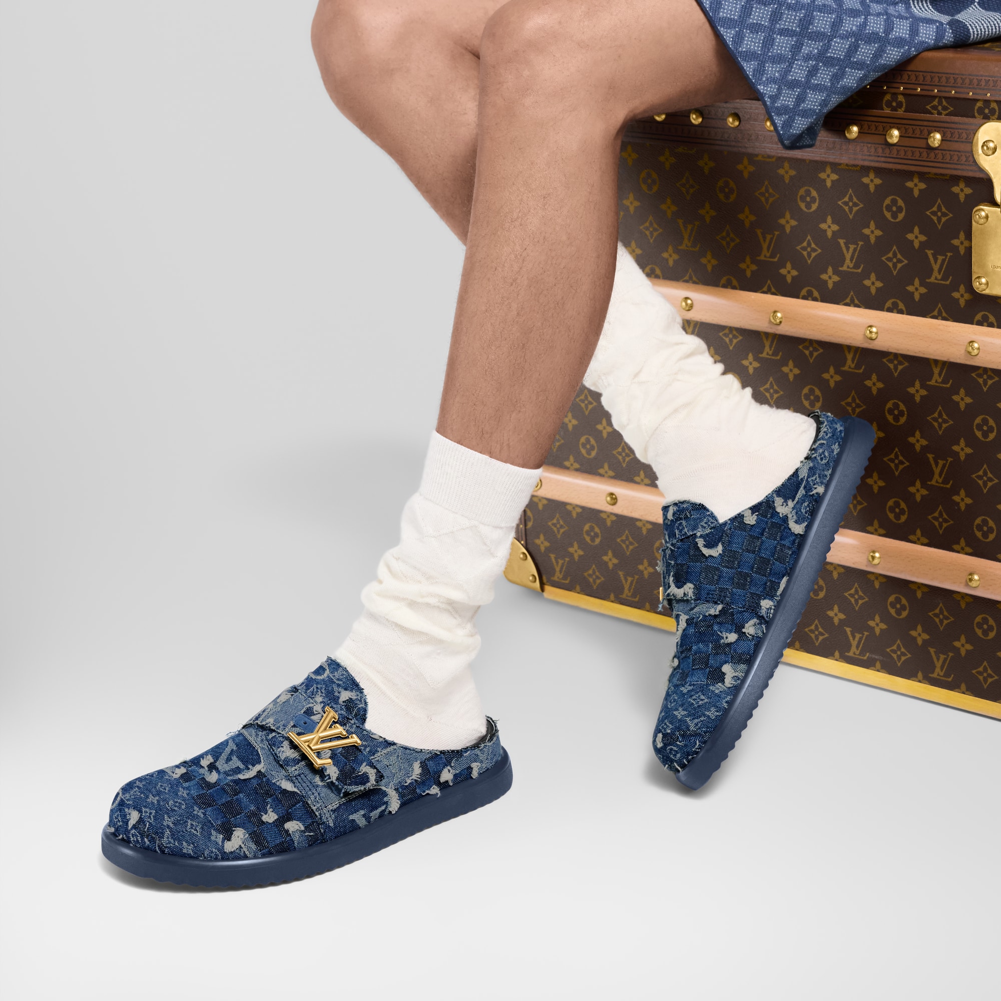 Mule LV Easy  Hombre Zapatos Todos los zapatos | LOUIS VUITTON (Zoom de producto)