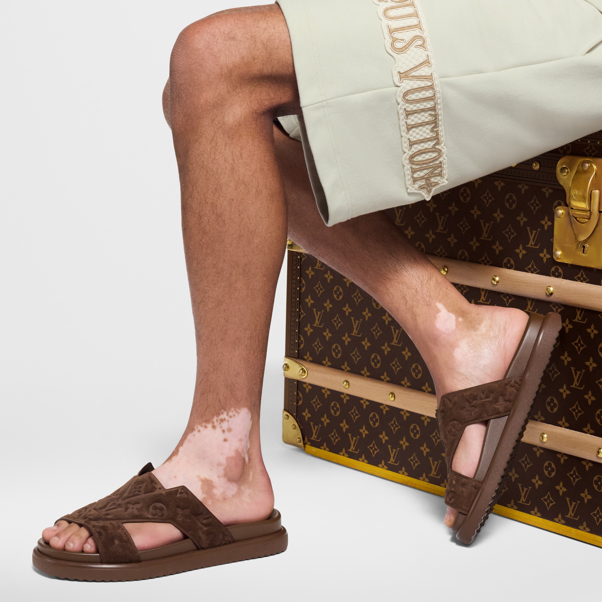 Mule LV Oasis  Hombre Zapatos Sandalias | LOUIS VUITTON (Zoom de producto)