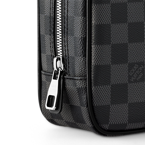 Neceser GM Lona Damier Graphite Hombre Viaje Accesorios de viaje | LOUIS VUITTON (Zoom de producto)