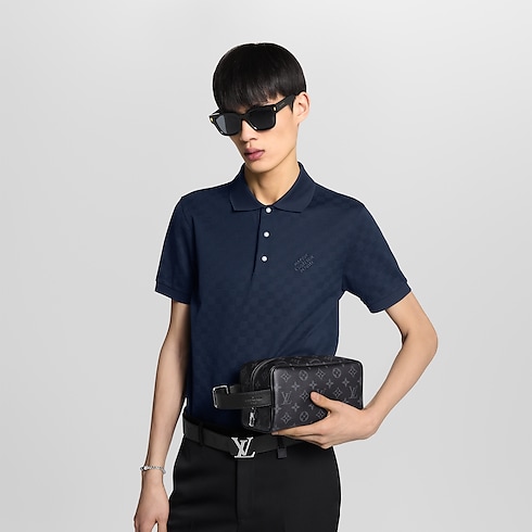 Neceser Locker Dopp Kit Lona Monogram Eclipse Hombre Viaje Accesorios de viaje | LOUIS VUITTON (Zoom de producto)