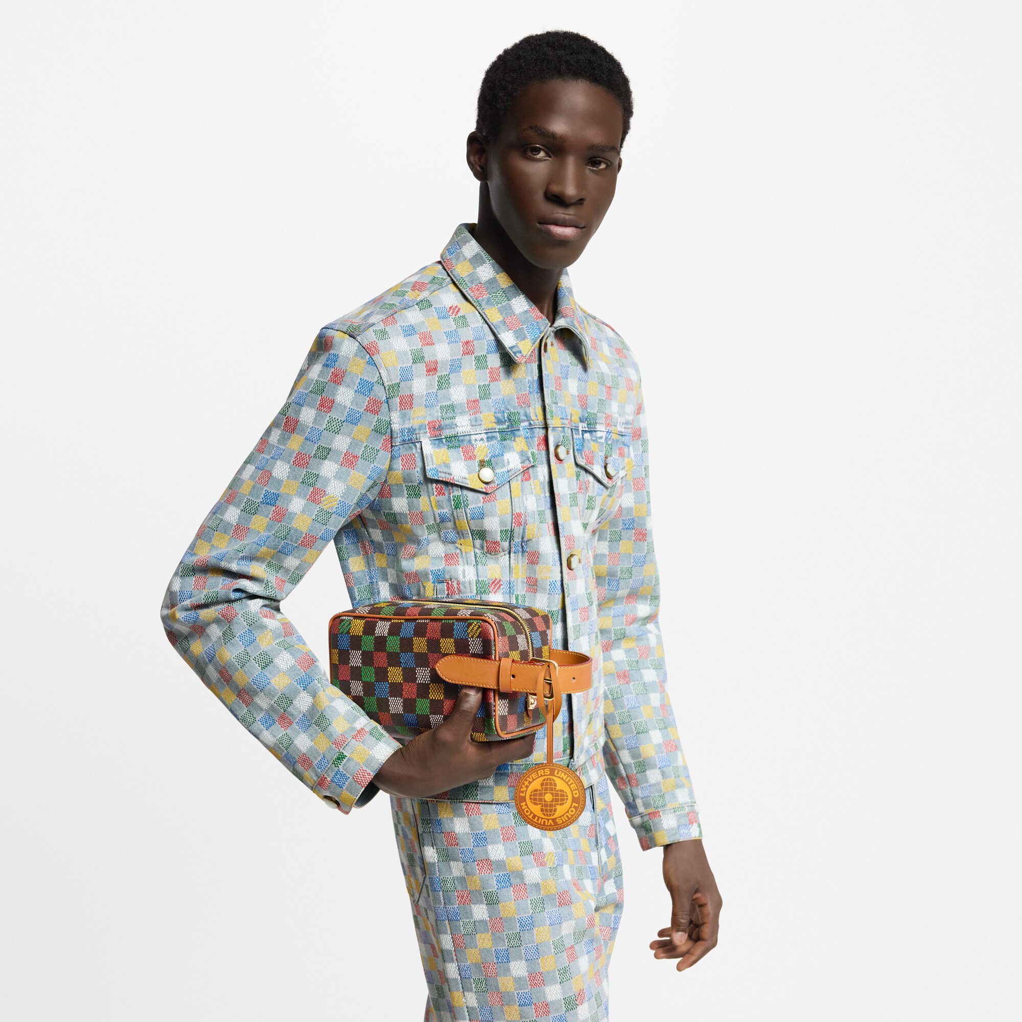 Neceser Locker Dopp Kit Lona Damier Ebène Hombre Viaje Accesorios de viaje | LOUIS VUITTON (Zoom de producto)
