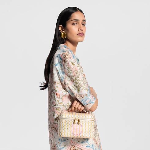 Neceser Nice Mini Autres Toiles Monogram Baúles, Viaje y Hogar Bolsas de Viaje y Maletas con ruedas Accesorios de viaje | LOUIS VUITTON (Zoom de producto)