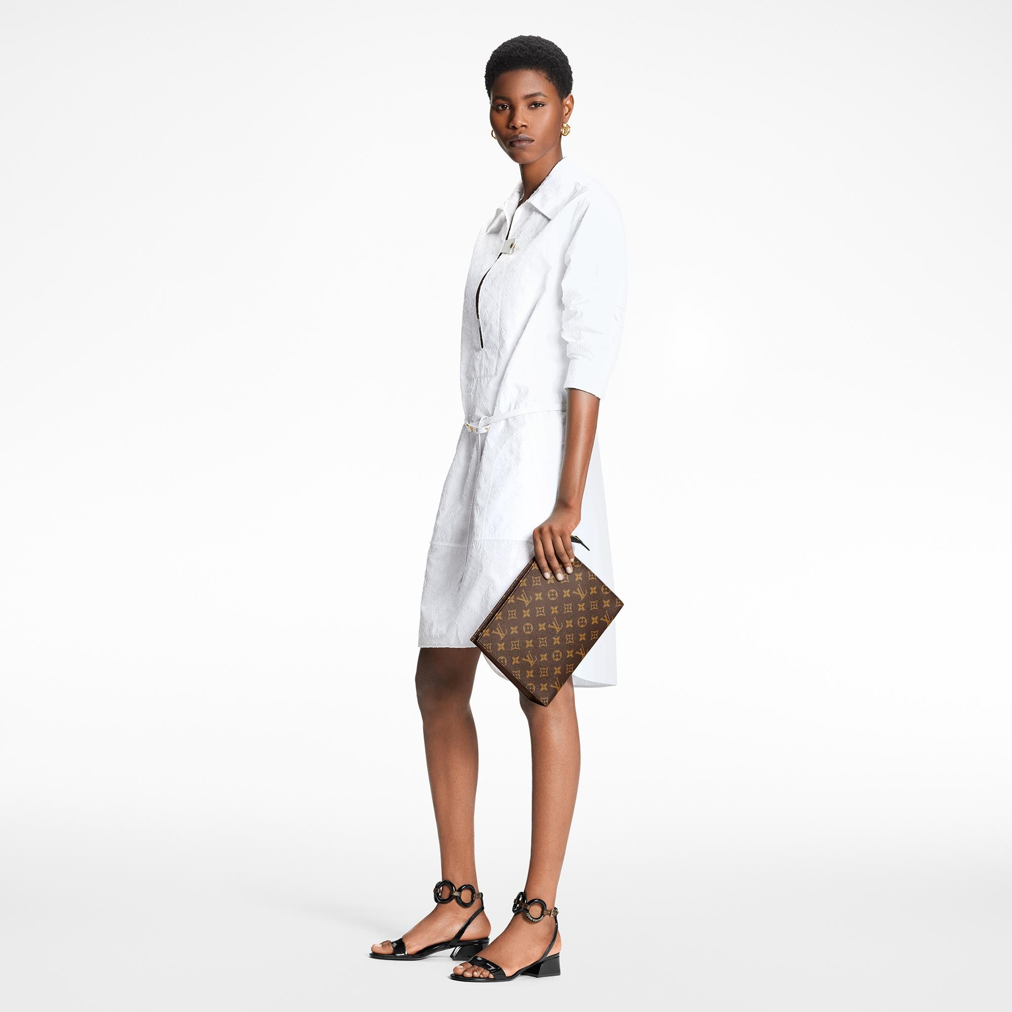 Neceser Poche Toilette NM Lona Monogram Hombre Viaje Accesorios de viaje | LOUIS VUITTON (Zoom de producto)