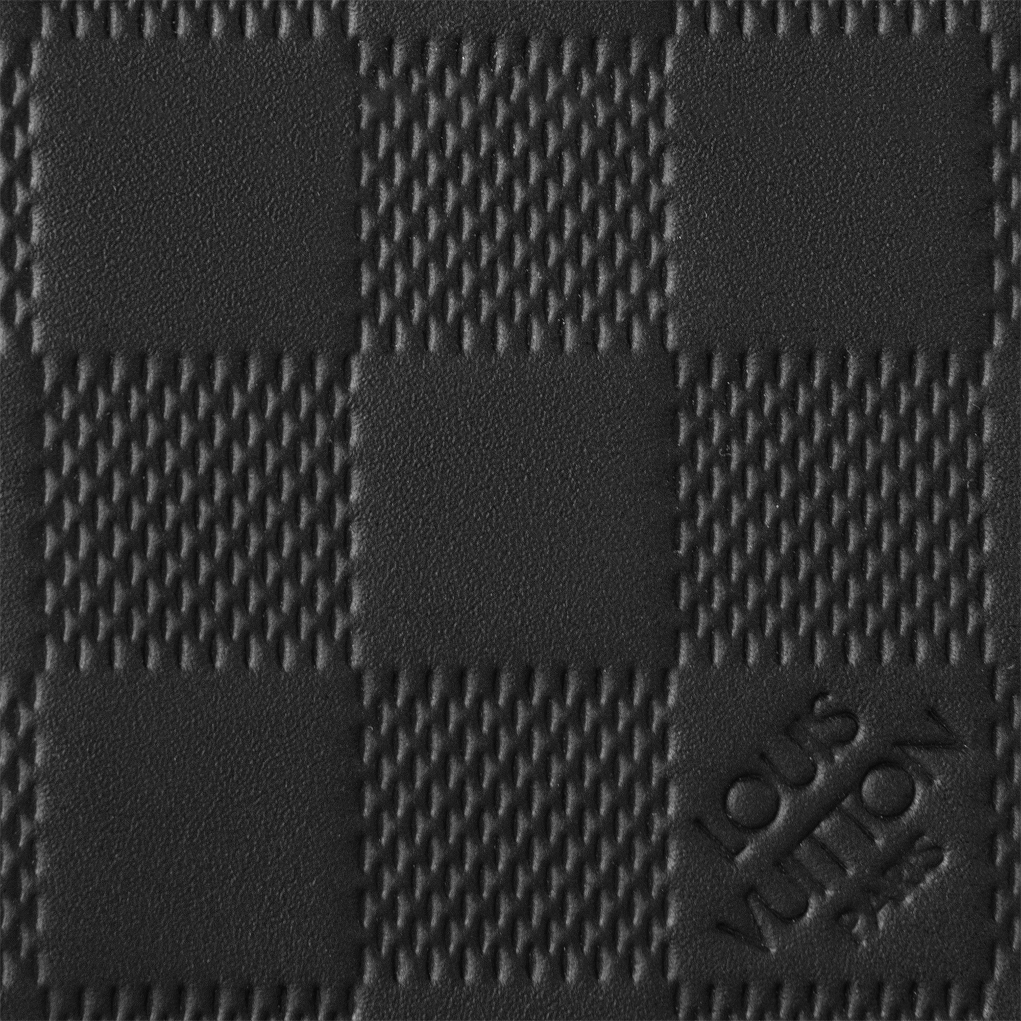 Organizador de bolsillo Piel Damier Infini Bolsos y pequeña marroquinería Personalización de artículos de cuero } | LOUIS VUITTON (Zoom de producto)