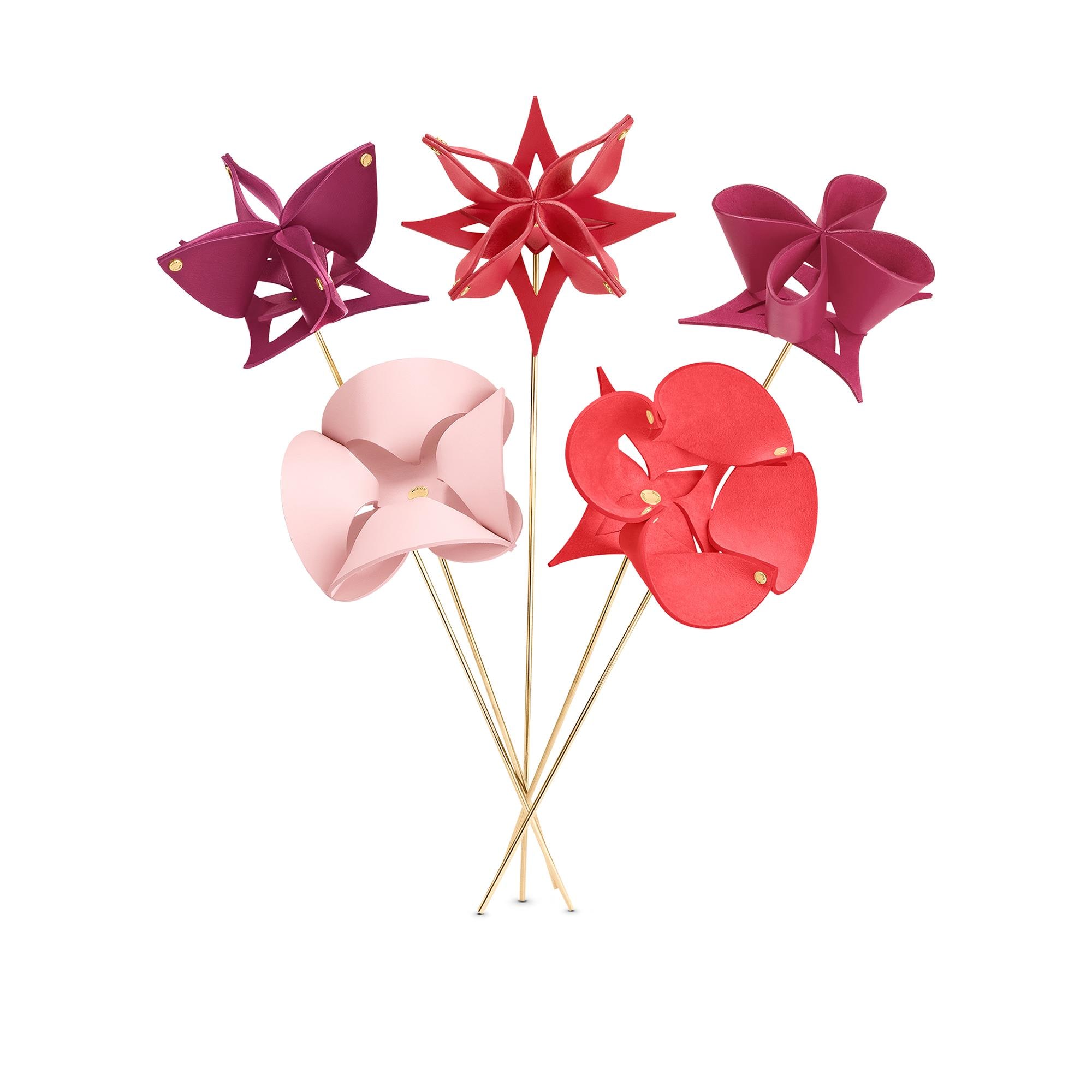 Origami Flowers, de Atelier Oï  Baúles, Viaje y Hogar Hogar y Decoración de mesa Decoración | LOUIS VUITTON (Zoom de producto)