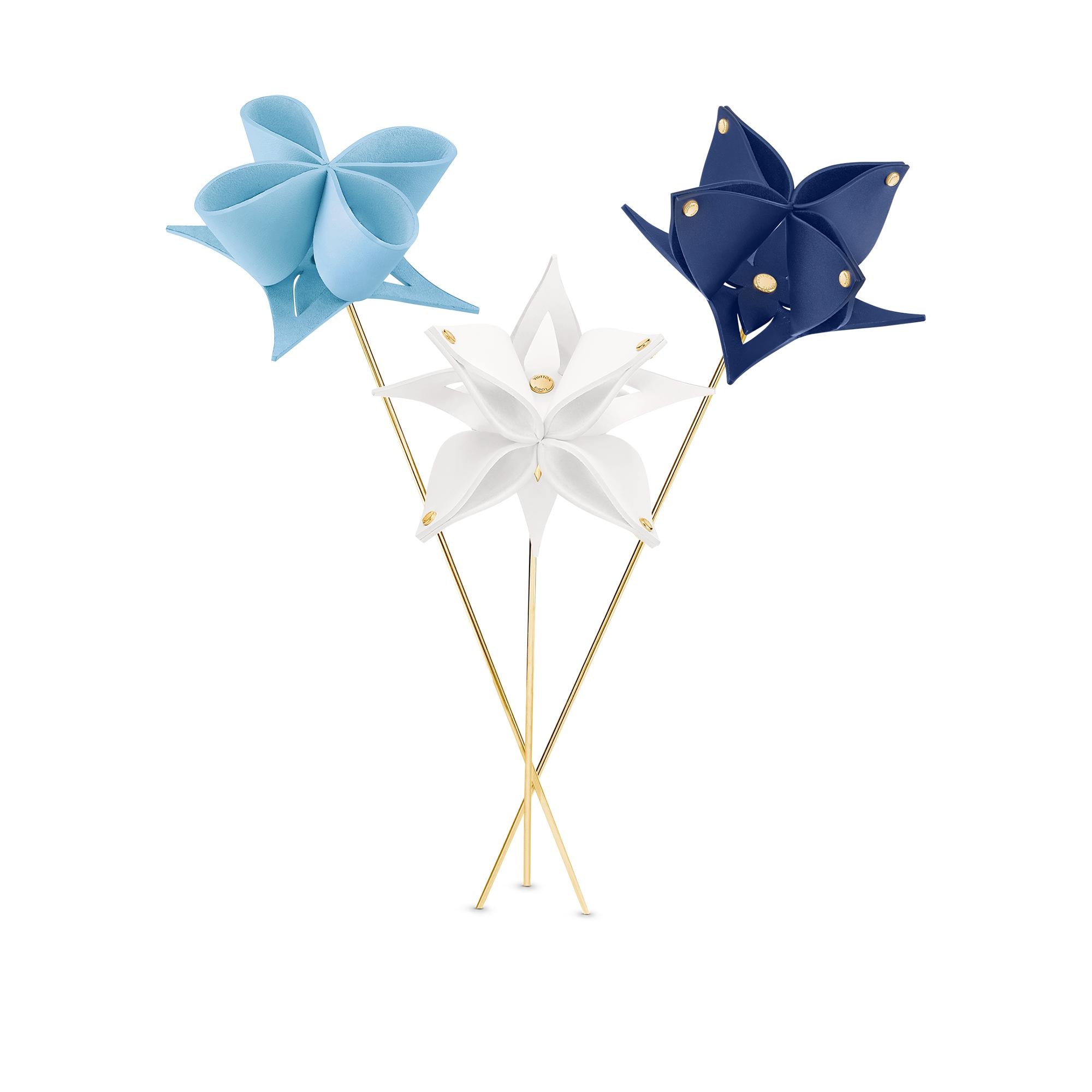 Origami Flowers, del Atelier Oï  Baúles, Viaje y Hogar Hogar y Decoración de mesa Decoración | LOUIS VUITTON (Zoom de producto)