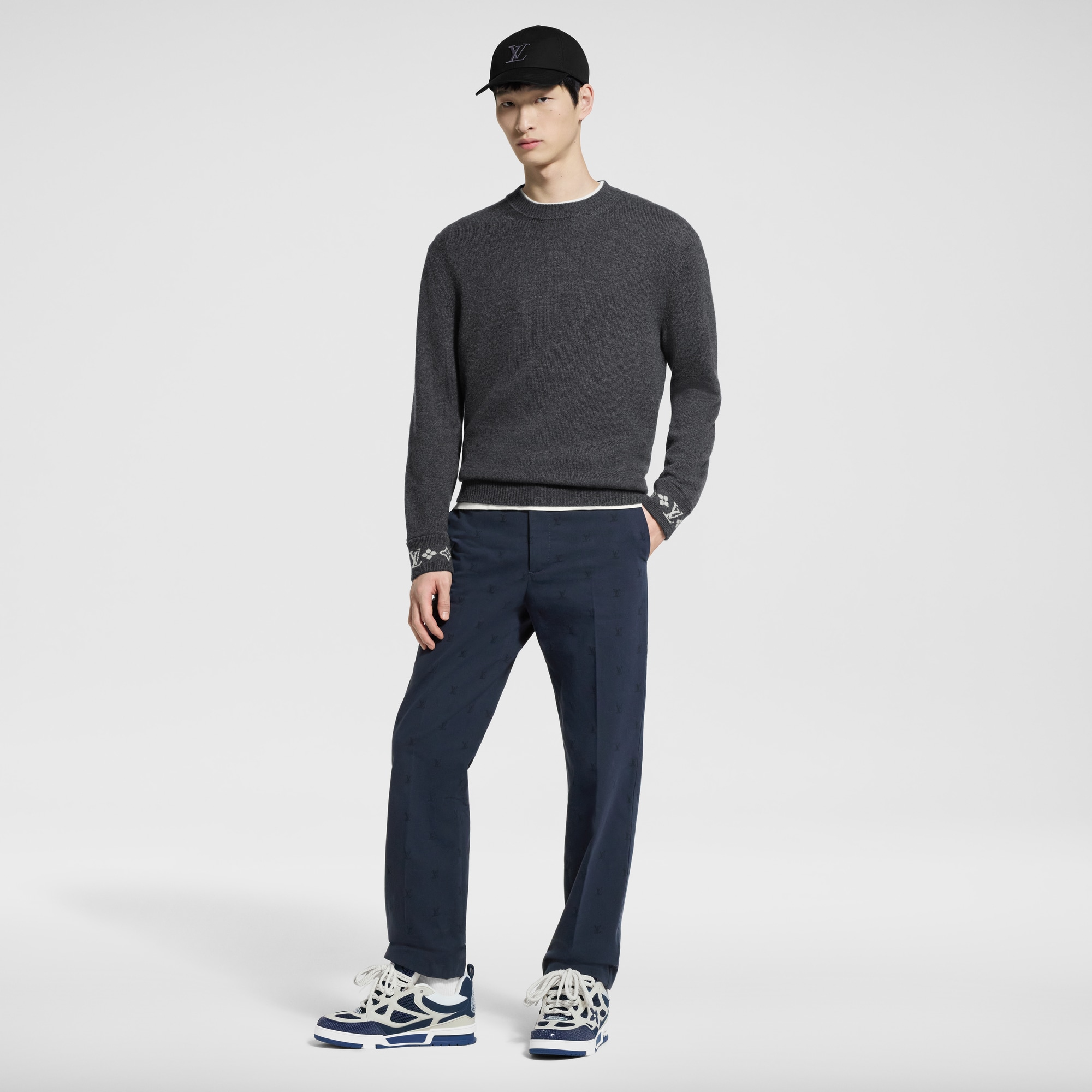 Pantalón chino de algodón LV Blason  Hombre Prêt-à-Porter Pantalones | LOUIS VUITTON (Zoom de producto)