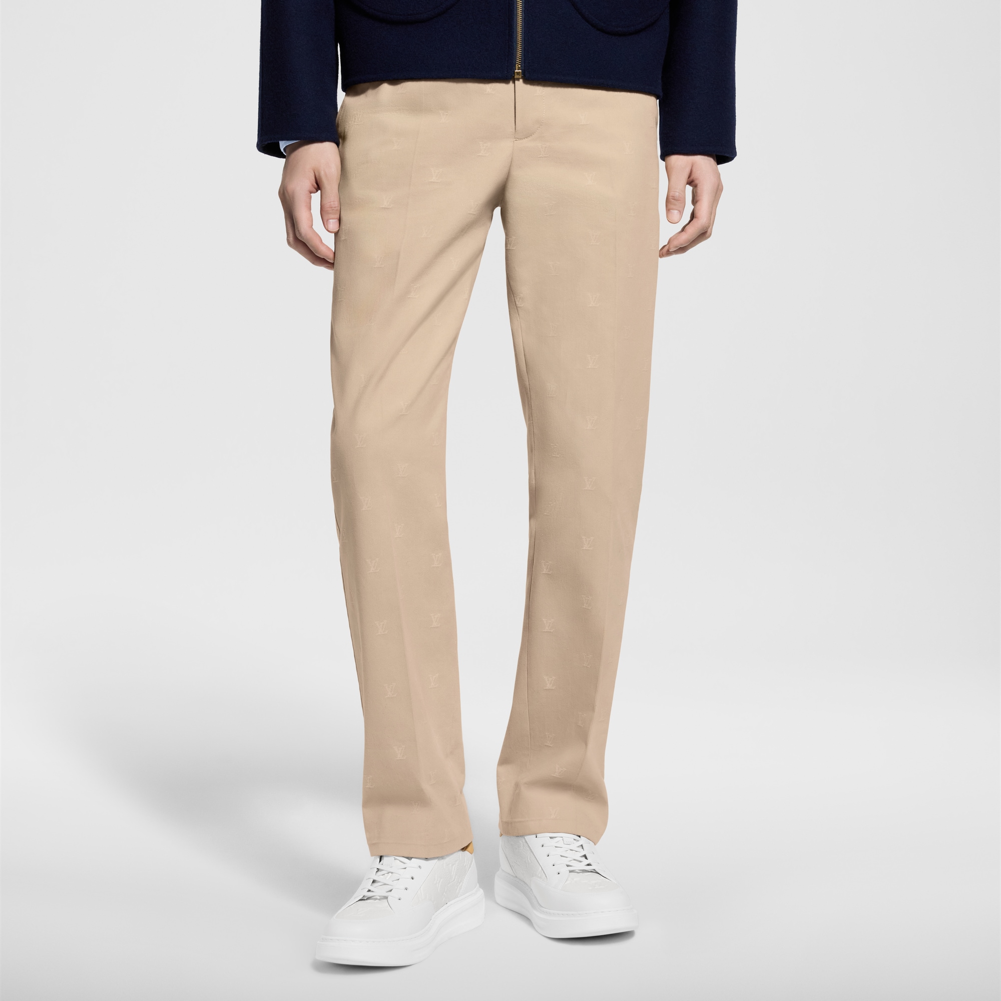 Pantalón chino LV Blason de algodón  Hombre Prêt-à-Porter Pantalones | LOUIS VUITTON (Zoom de producto)