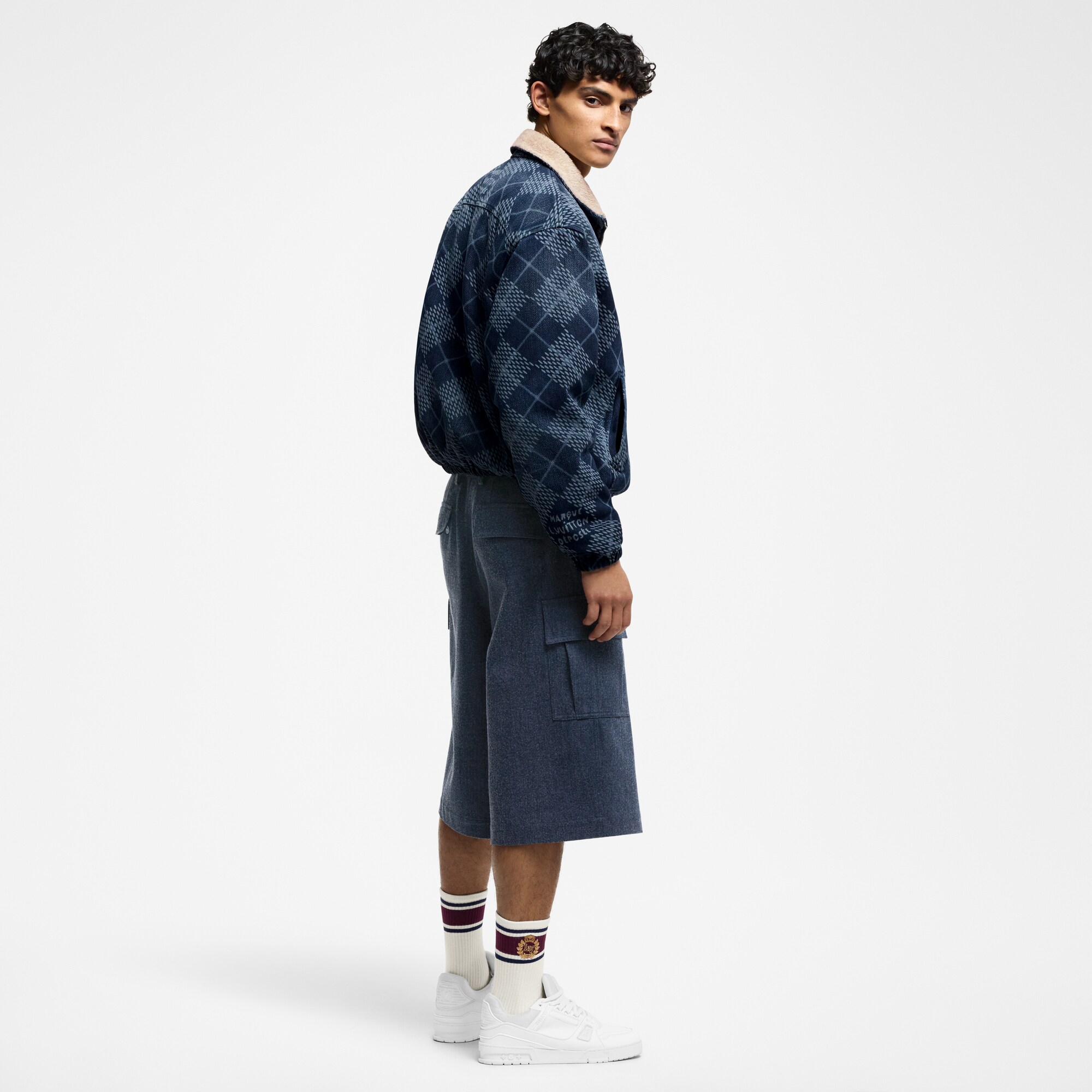 Pantalones cortos cargo de corte oversize  Hombre Prêt-à-Porter Pantalones | LOUIS VUITTON (Zoom de producto)