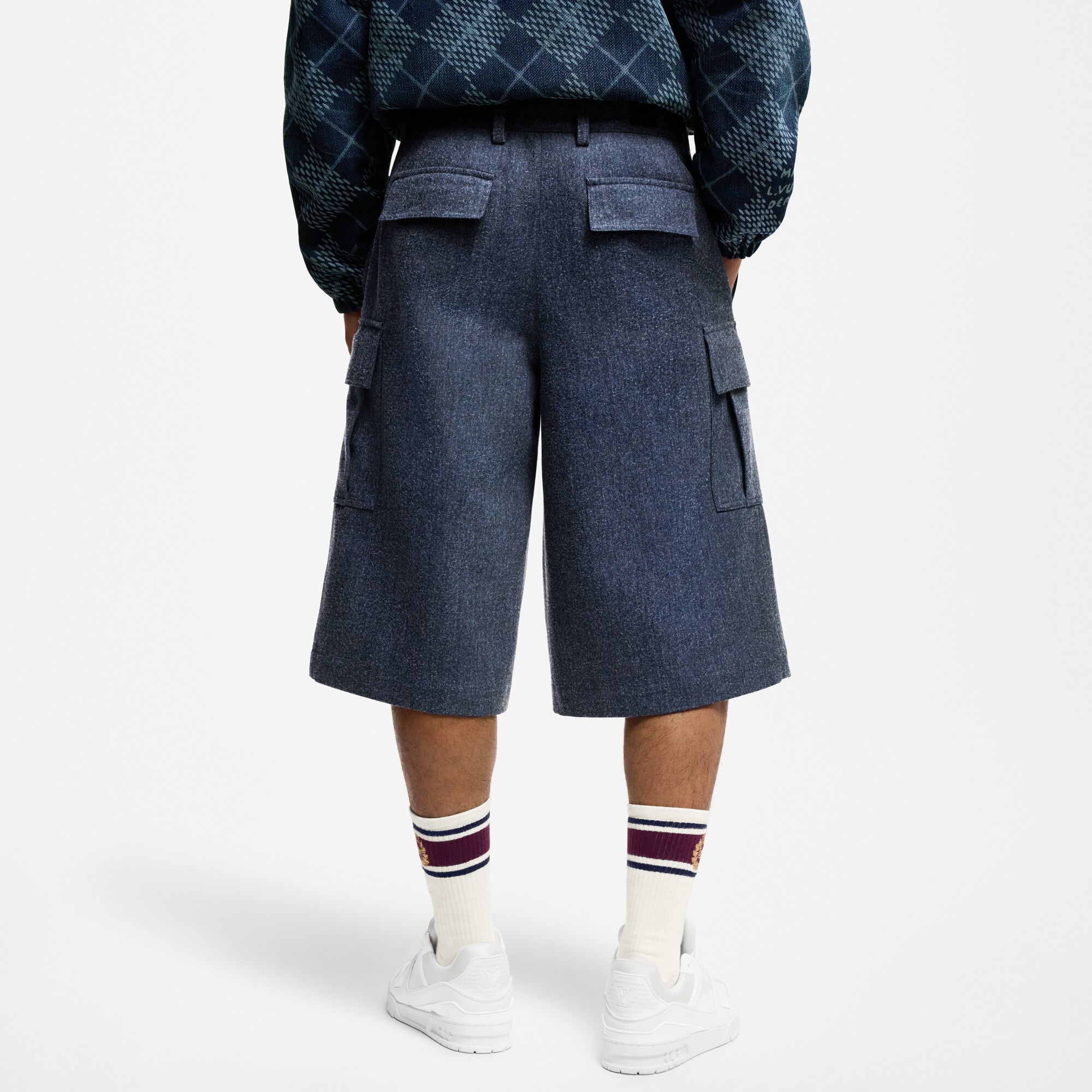 Pantalones cortos cargo de corte oversize  Hombre Prêt-à-Porter Pantalones | LOUIS VUITTON (Zoom de producto)