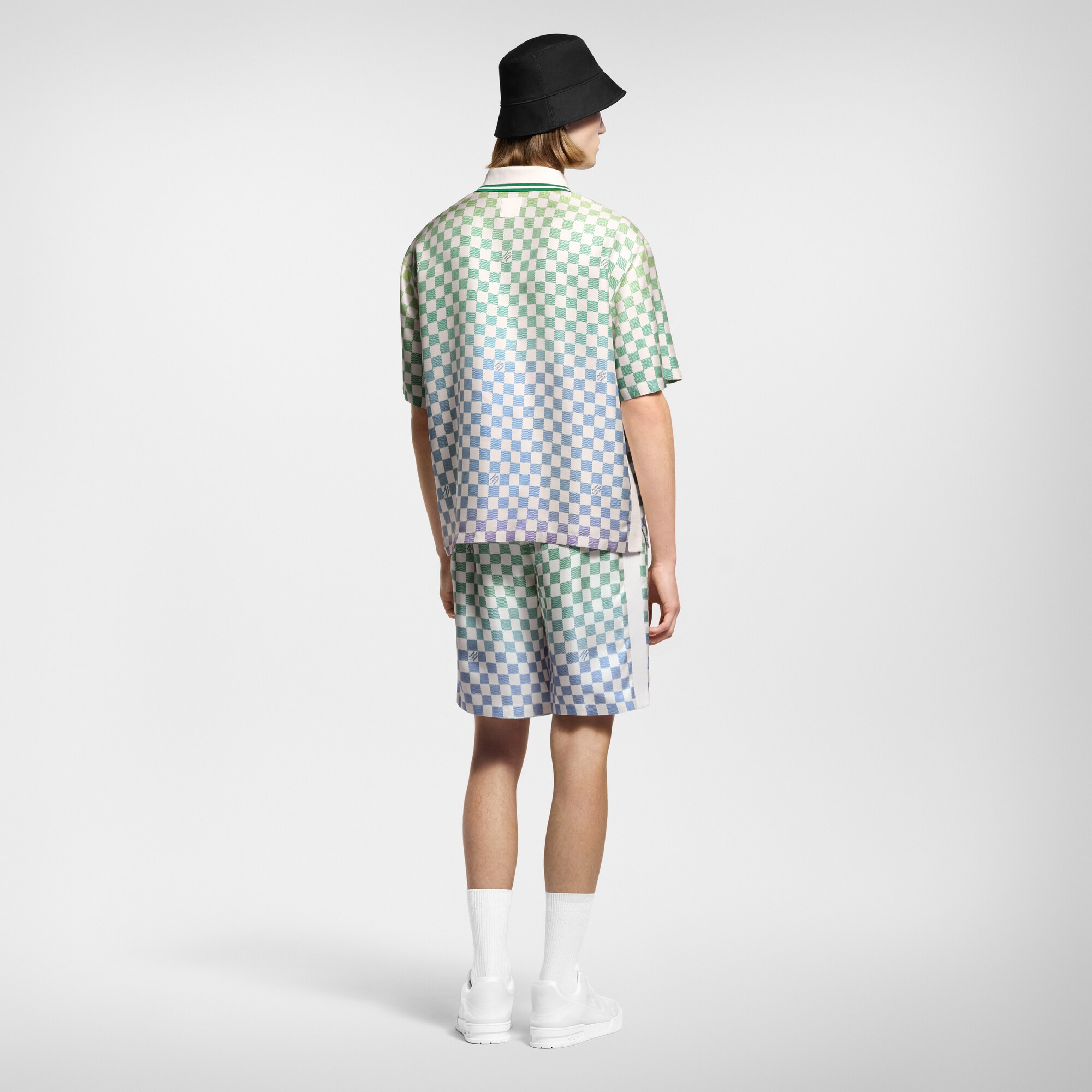Pantalones cortos Damier de seda  Hombre Prêt-à-Porter Pantalones | LOUIS VUITTON (Zoom de producto)