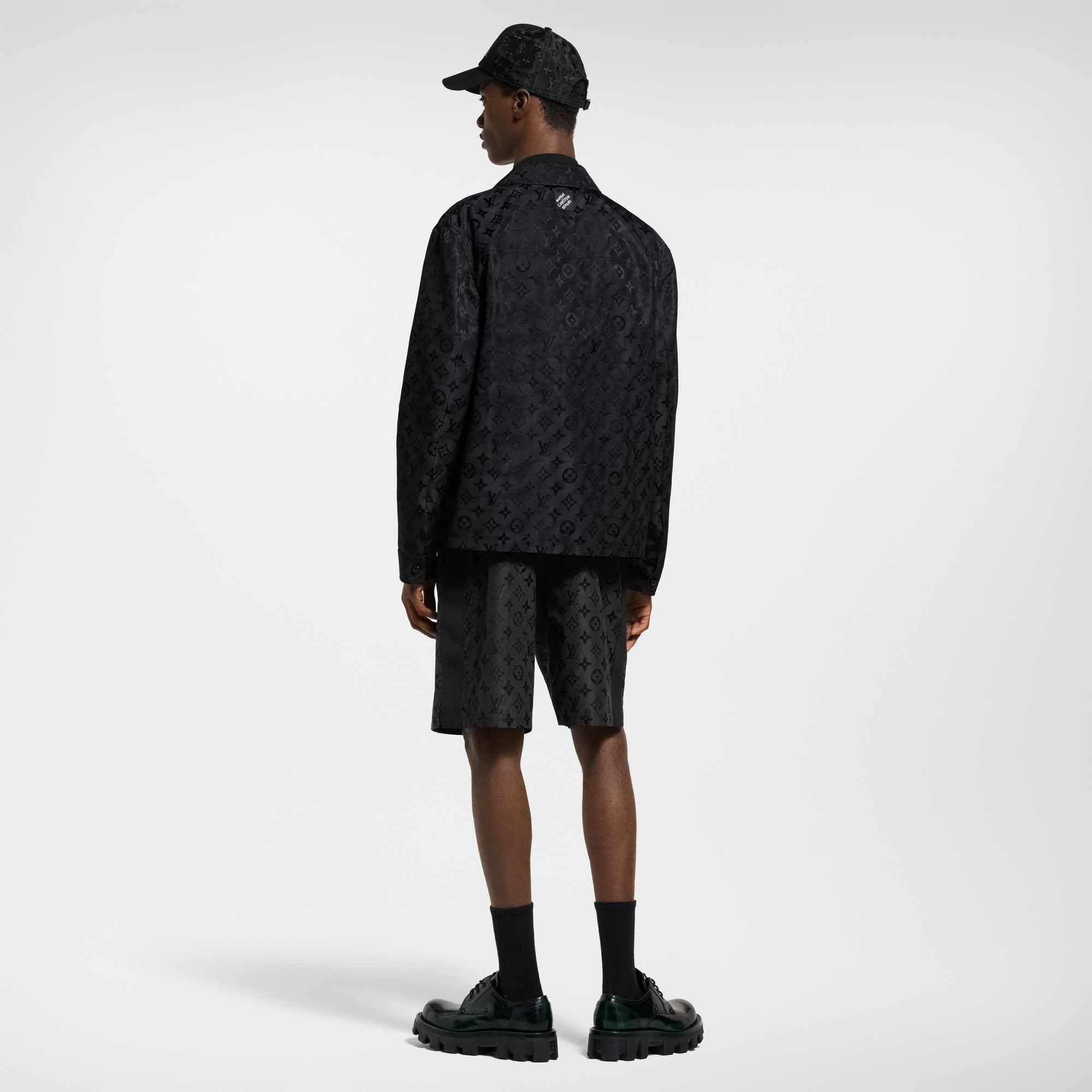 Pantalones cortos Monogram de seda  Hombre Prêt-à-Porter Pantalones | LOUIS VUITTON (Zoom de producto)