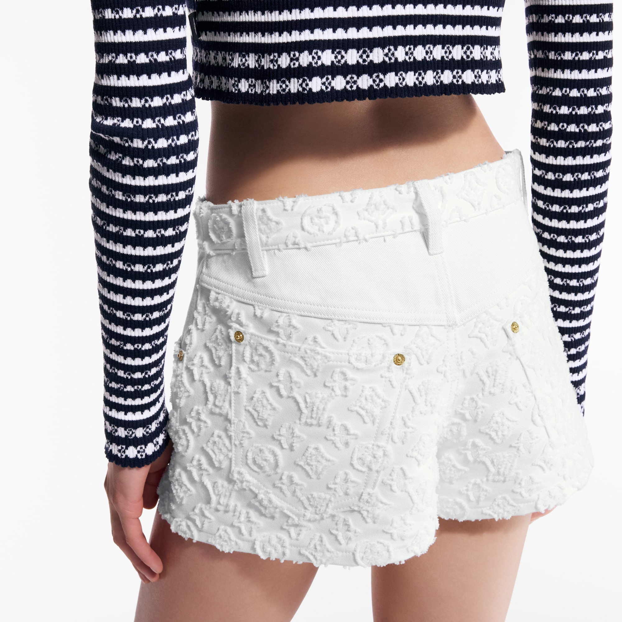 Pantalones cortos vaqueros Monogram en fil coupé  Mujer Prêt-à-Porter Faldas y pantalones cortos | LOUIS VUITTON (Zoom de producto)