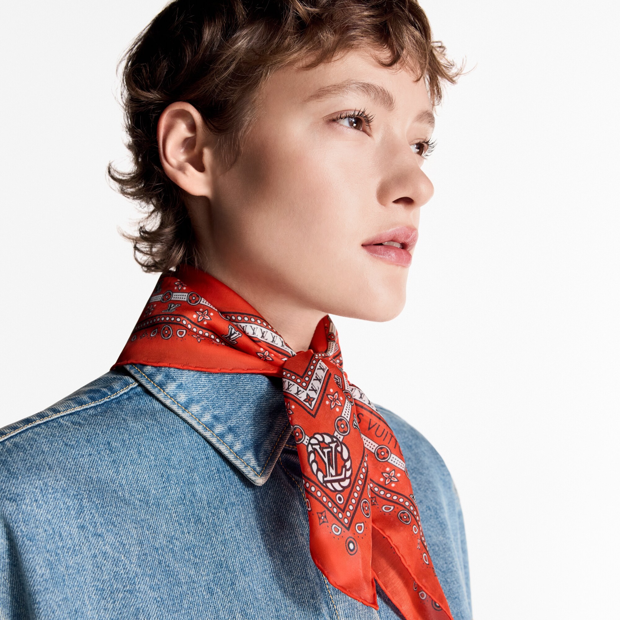 Pañuelo LV Bandana 55 S00 Mujer Accesorios Pañuelos de seda y bandanas | LOUIS VUITTON (Zoom de producto)