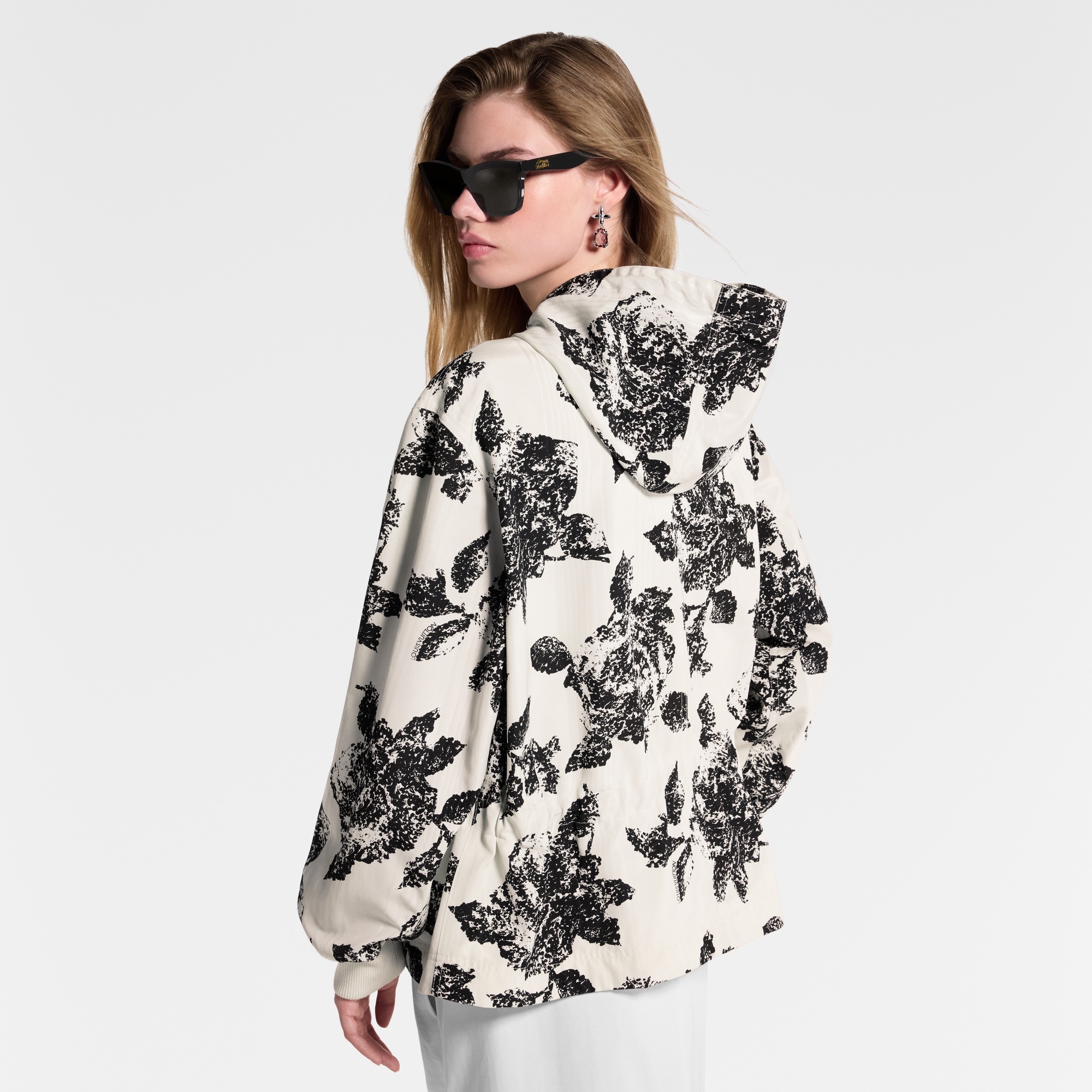 Parka con capucha y estampado floral  Mujer Prêt-à-Porter Abrigos y chaquetas | LOUIS VUITTON (Zoom de producto)