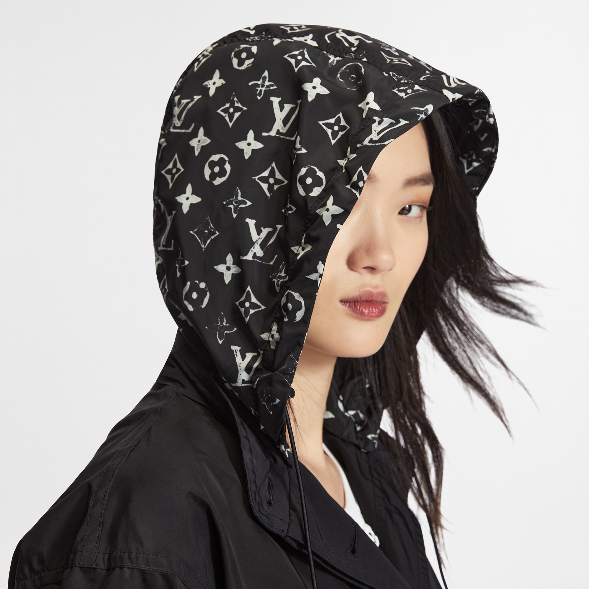 Parka corta con capucha  Mujer Prêt-à-Porter Abrigos y chaquetas | LOUIS VUITTON (Zoom de producto)