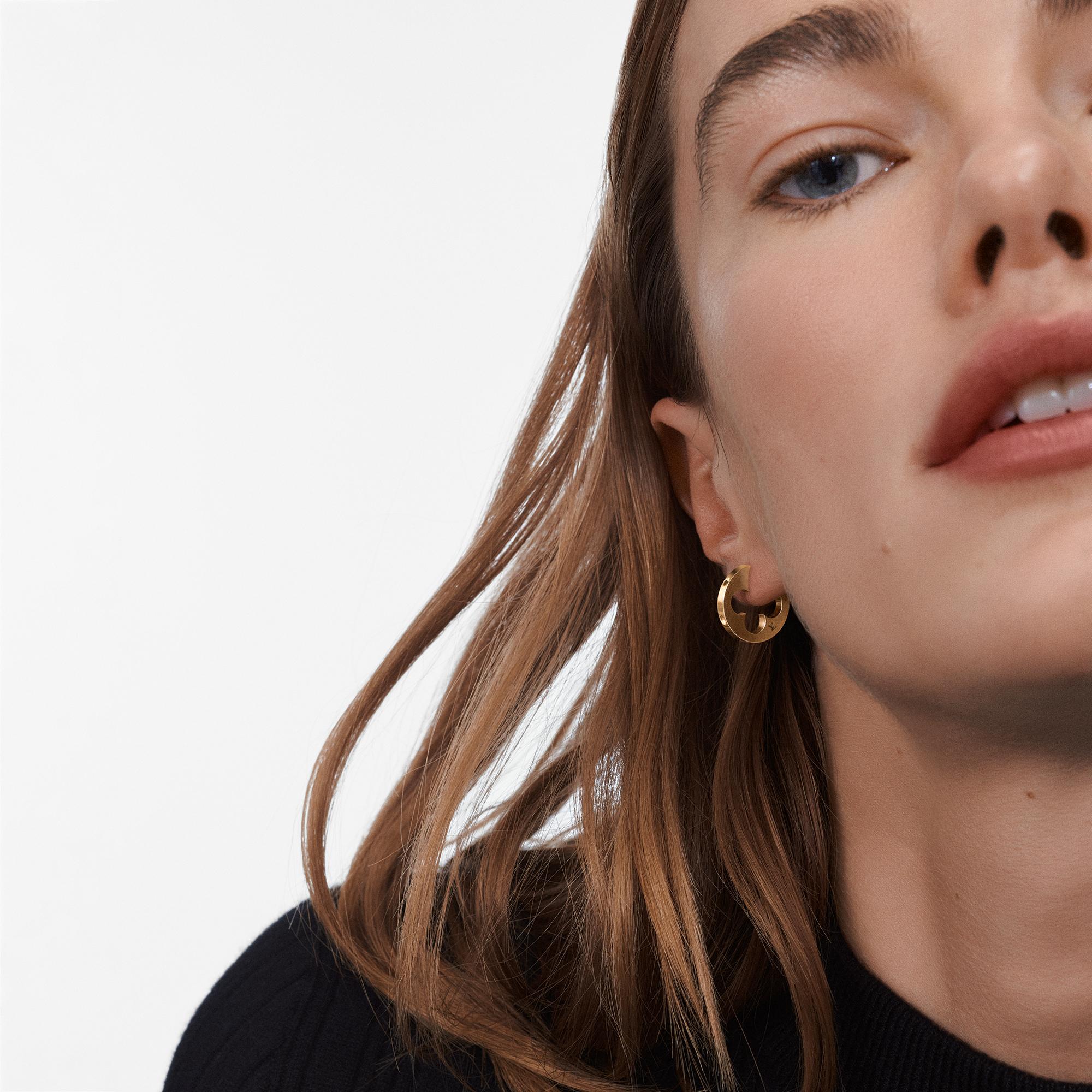 Pendiente de aro Empreinte en oro amarillo (unidad)  Joyería Categorías Pendientes | LOUIS VUITTON (Zoom de producto)