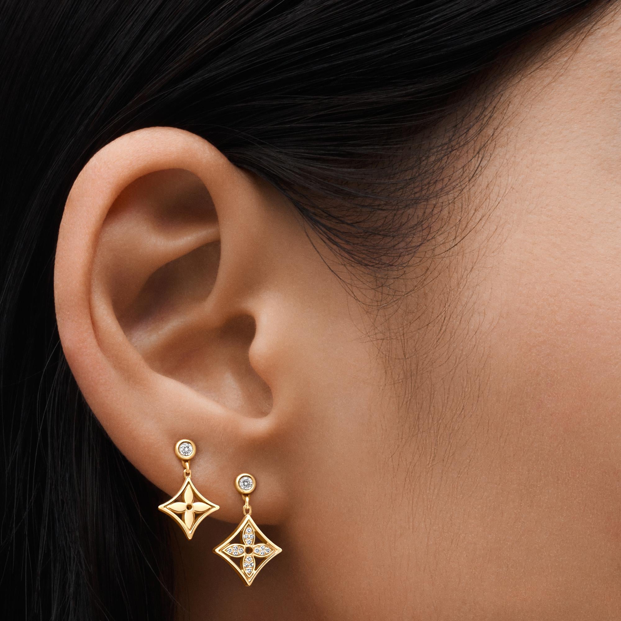 Pendiente de botón Idylle Blossom de oro amarillo y diamantes (unidad)  Joyería Categorías Pendientes | LOUIS VUITTON (Zoom de producto)