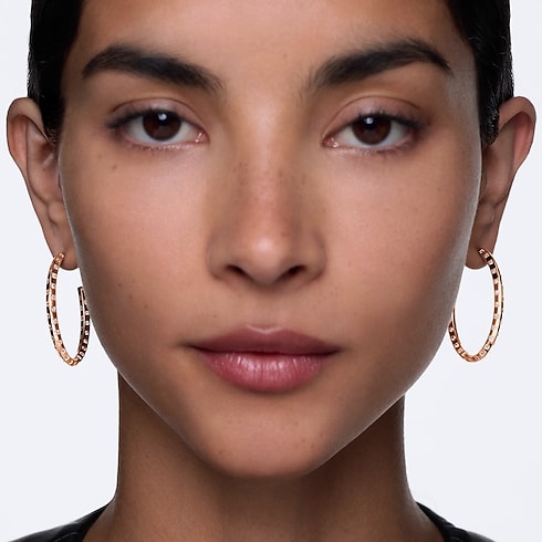 Pendientes de aro grandes Le Damier de Louis Vuitton de oro rosa y diamantes Joyería Categorías Pendientes | LOUIS VUITTON (Zoom de producto)